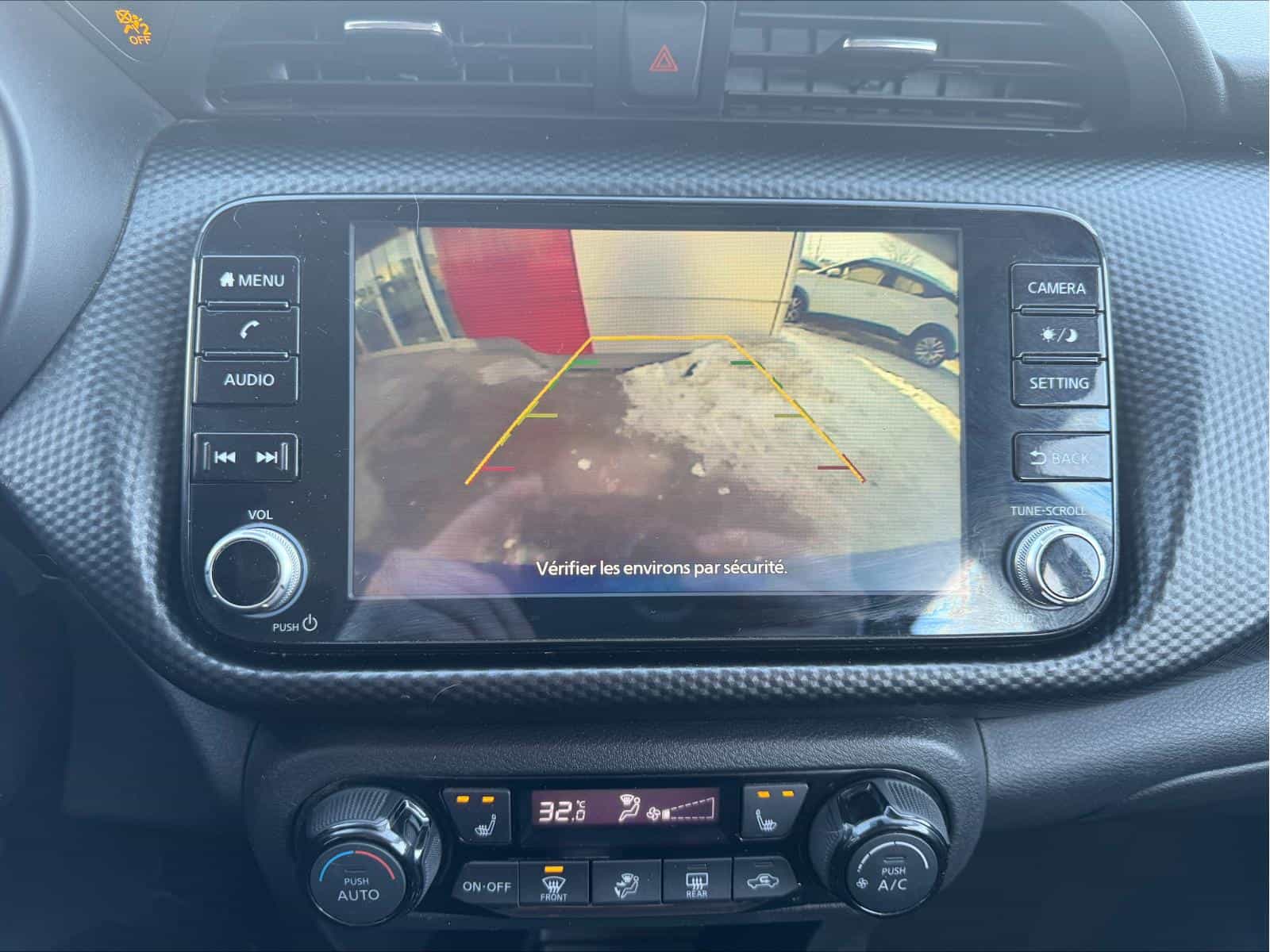 2021 Nissan Kicks SV - Image 14