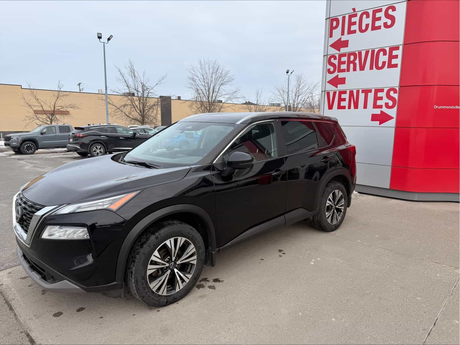 Image 6 Nissan Rogue SV 2022