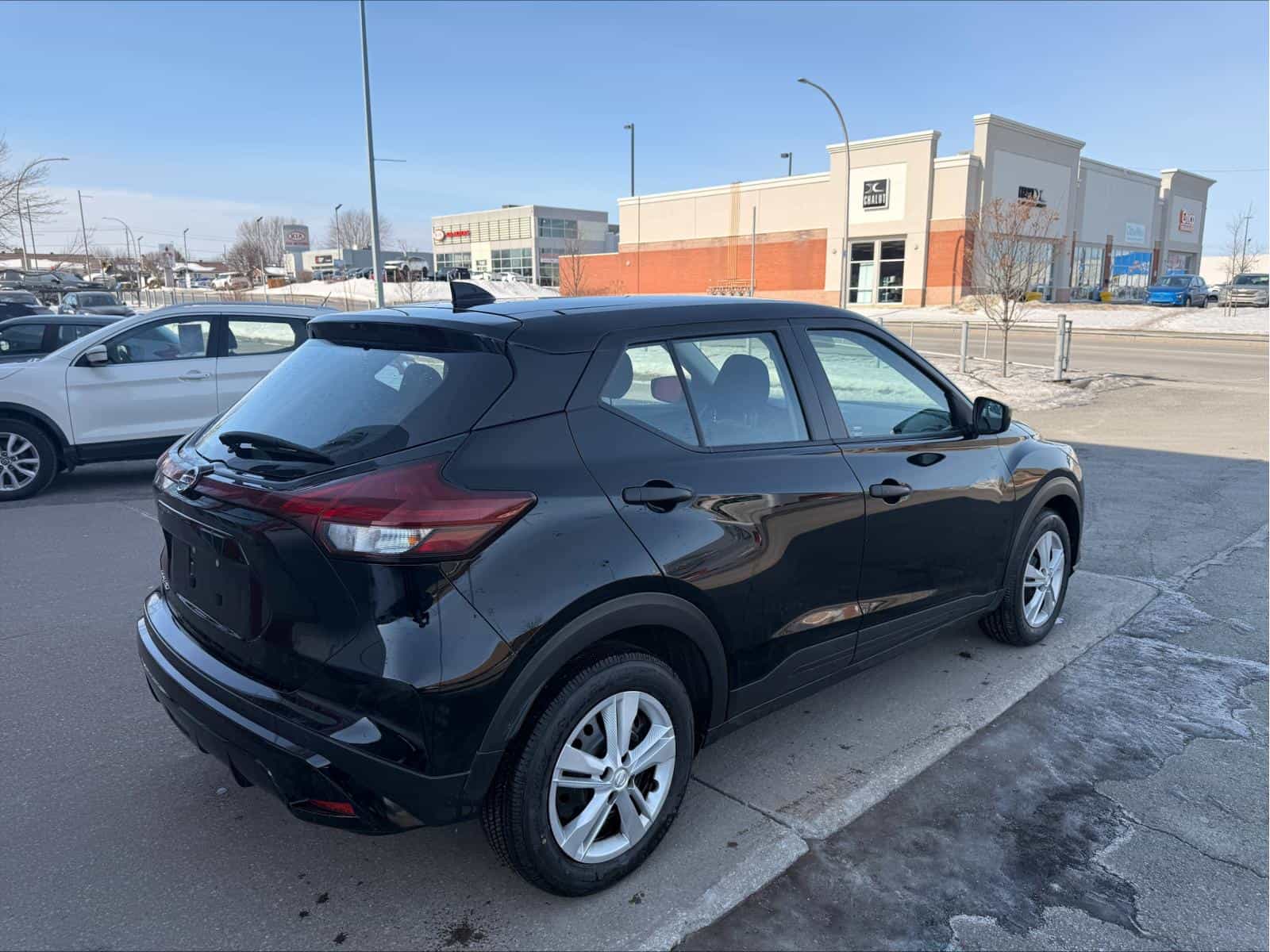 2021 Nissan Kicks S - Image 7