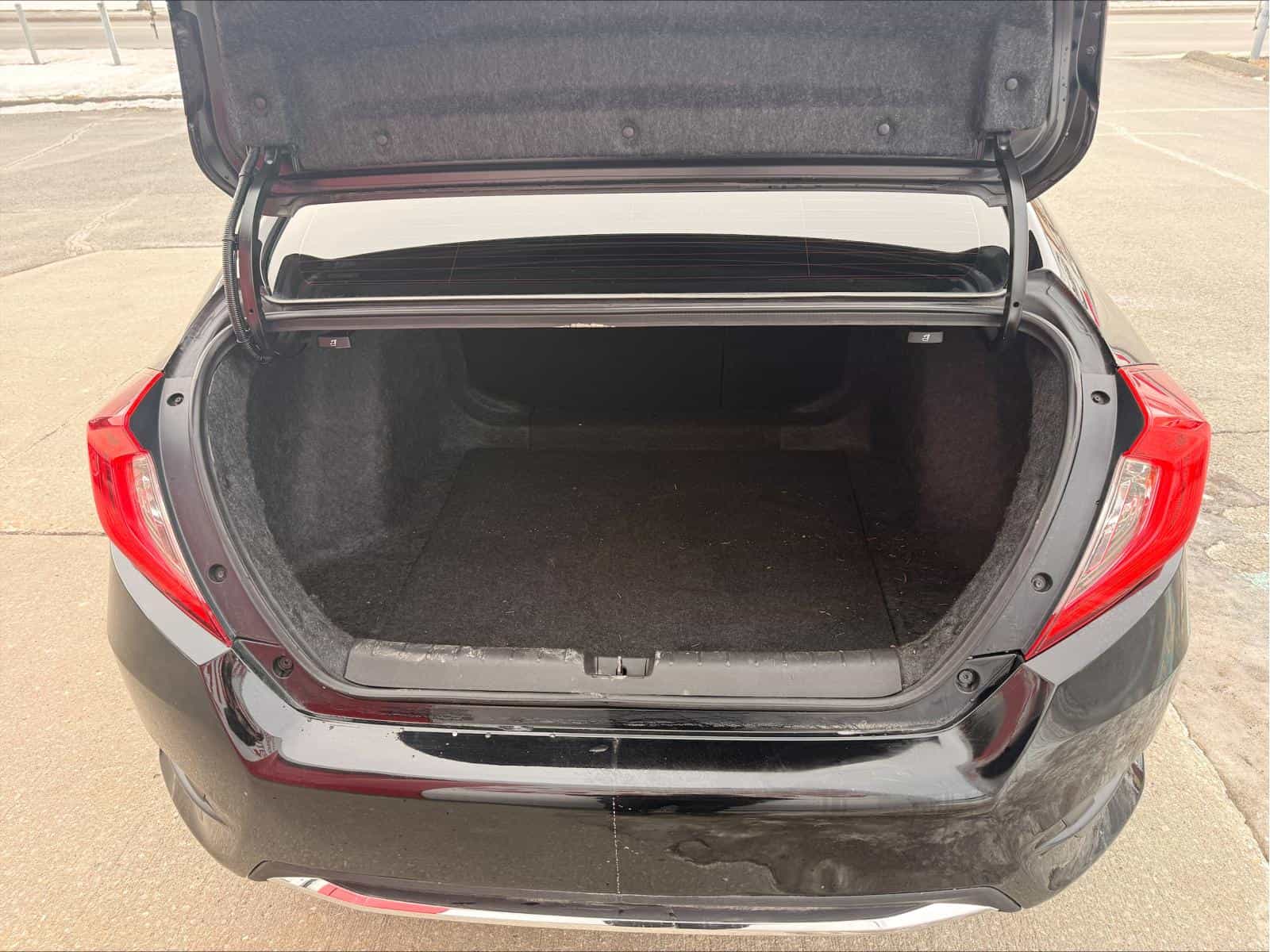 2019 Honda Civic EX - Image 8