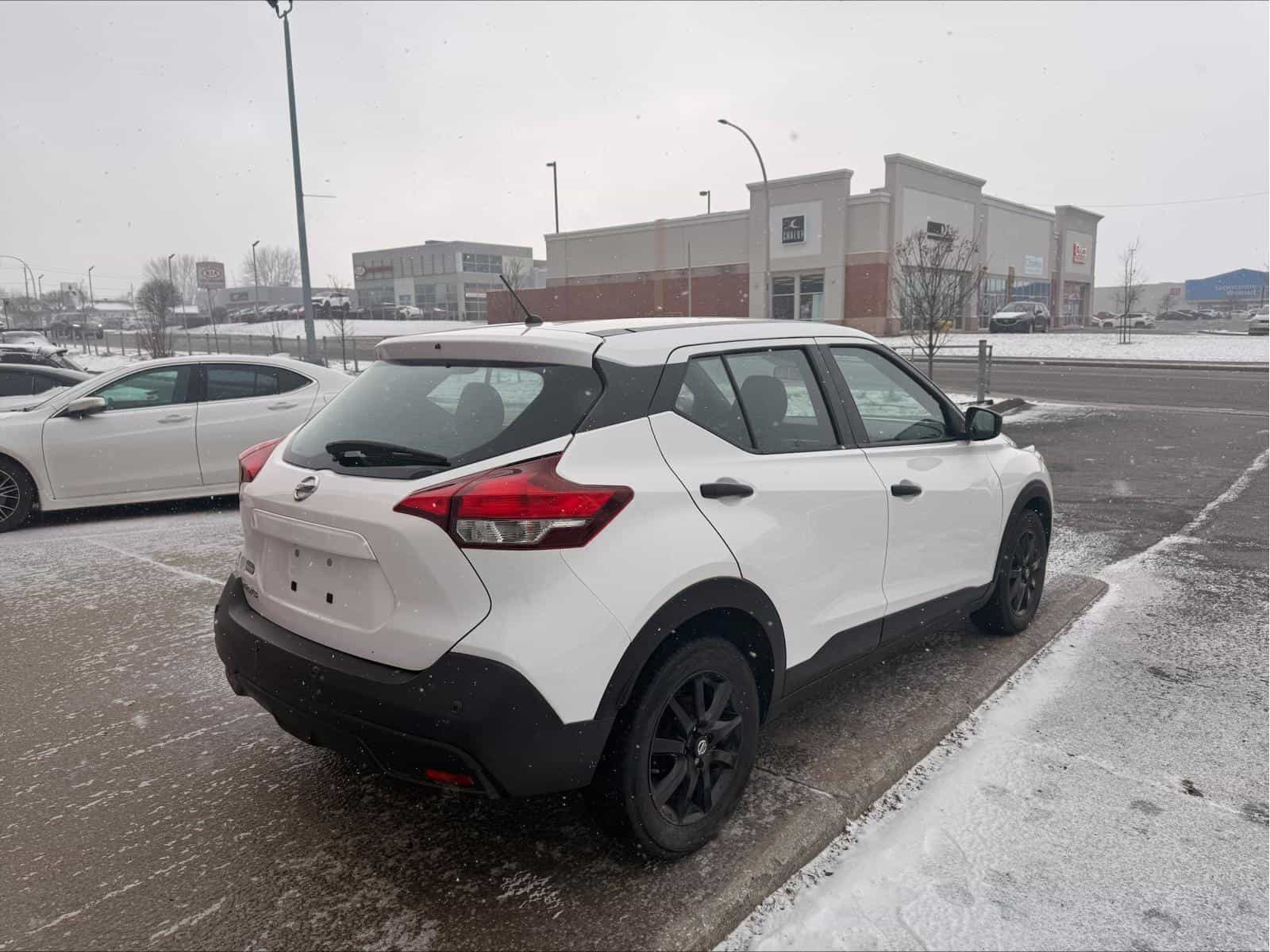 Image 3 Nissan Kicks S 2020