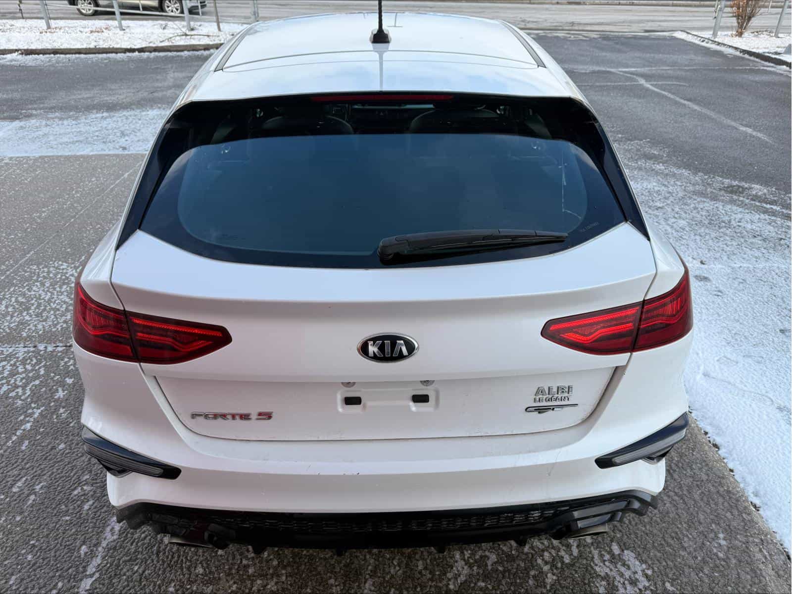 2020 Kia Forte5 GT - Image 6