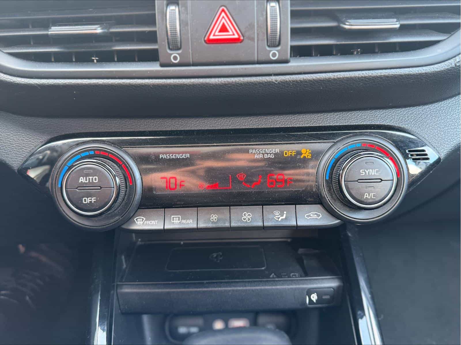 2020 Kia Forte5 GT - Image 14