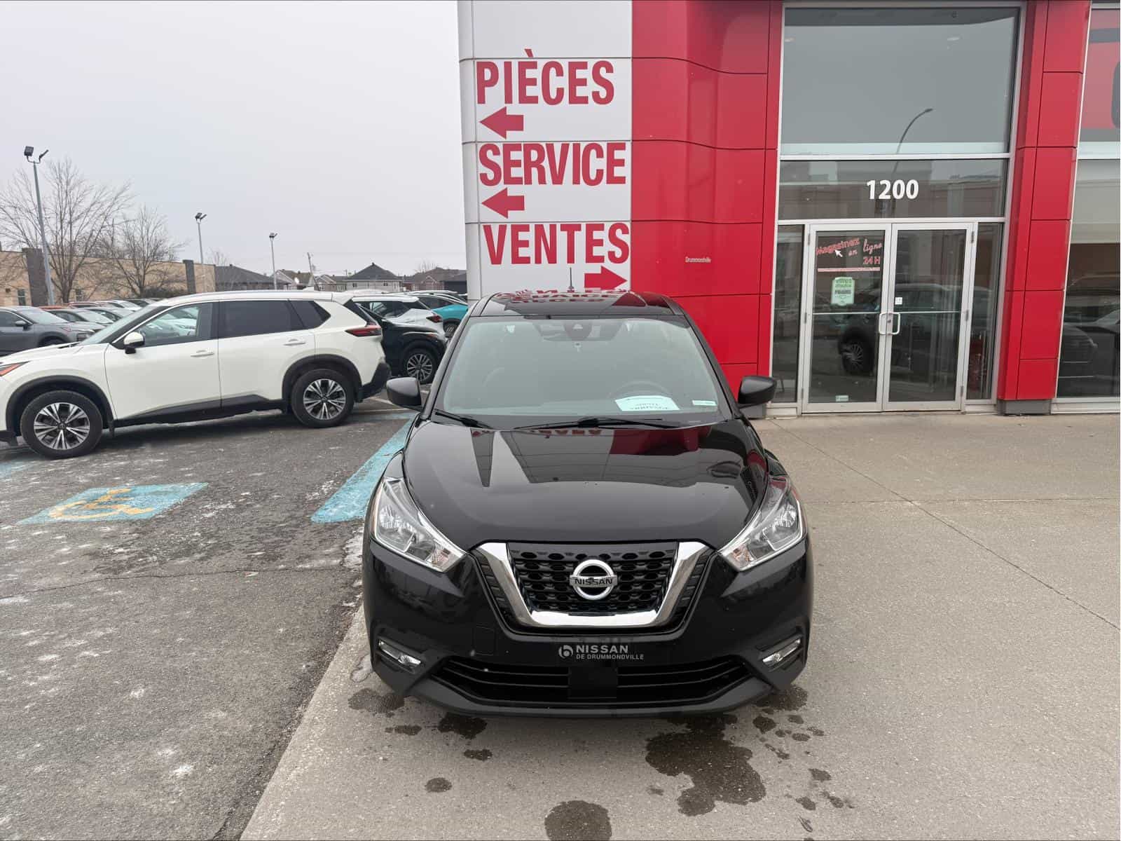 Image 3 Nissan Kicks S 2020