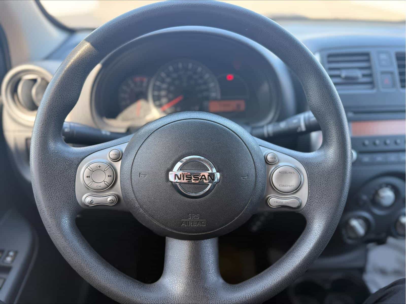 Image 9 Nissan Micra SV 2016