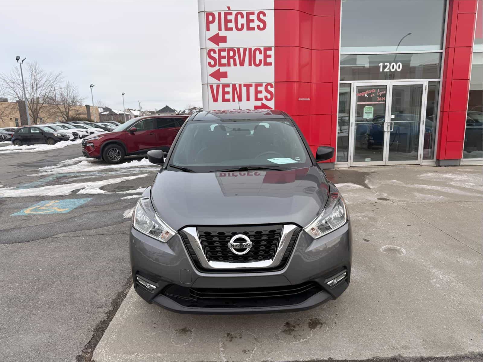 Image 3 Nissan Kicks S 2019