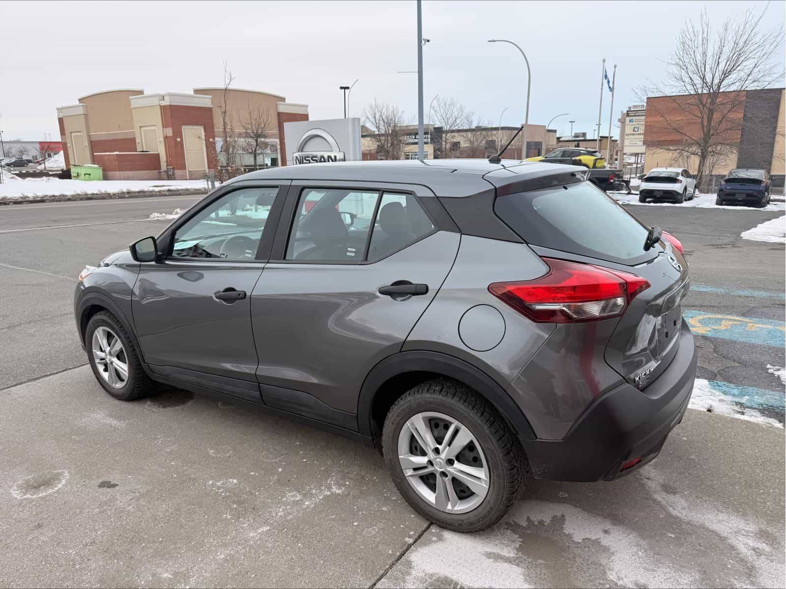 Image 5 Nissan Kicks S 2019