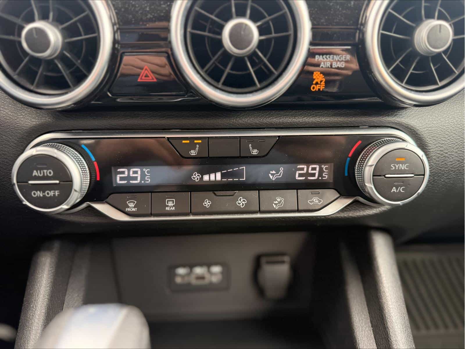 Image 15 Nissan Sentra SV 2020