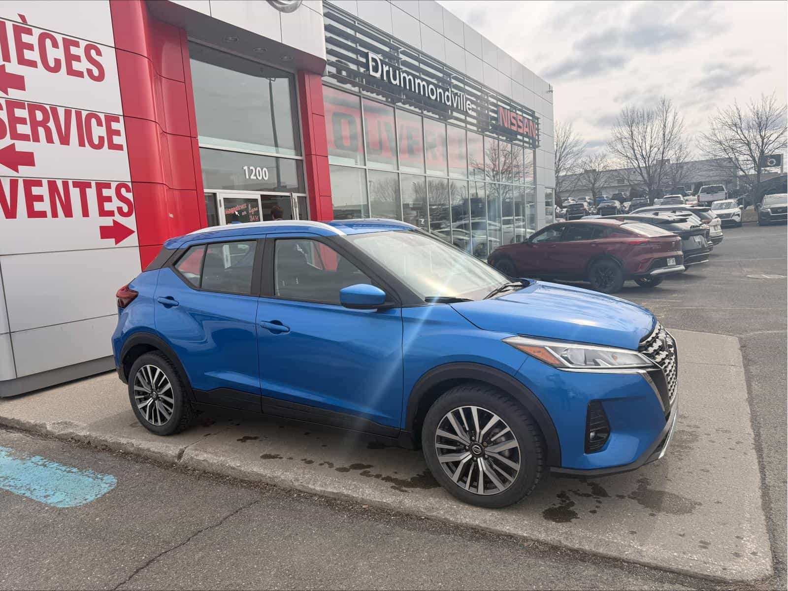 Image 1 Nissan Kicks SV 2021