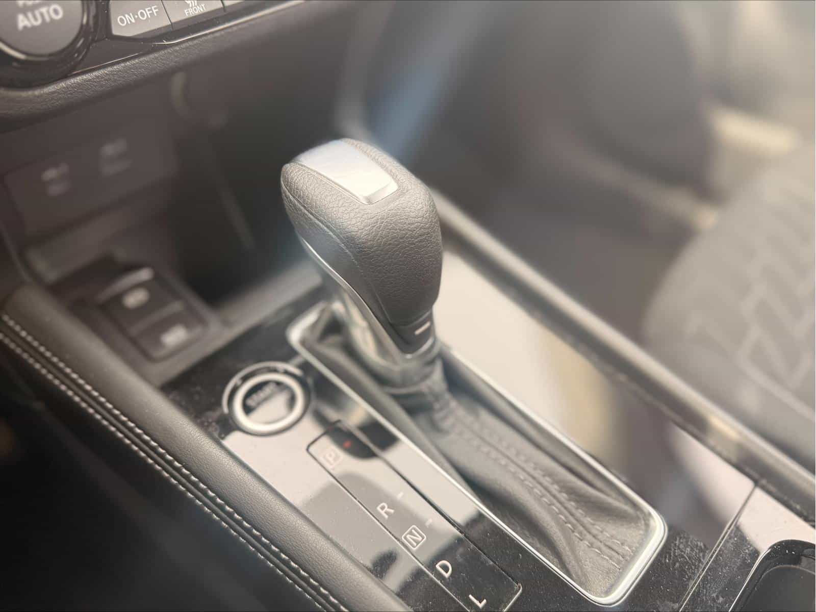 Image 11 Nissan Kicks SV 2021