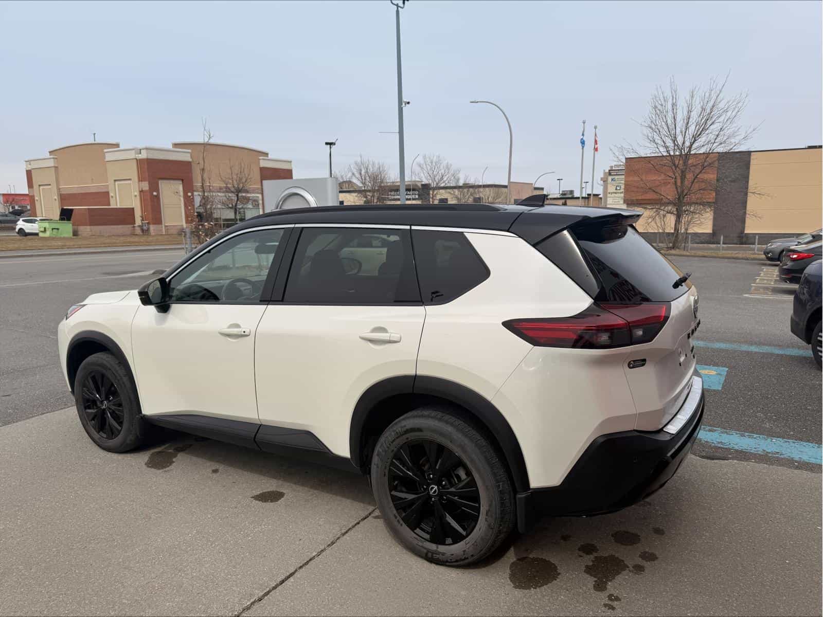 Image 6 Nissan Rogue SV Midnight 2023