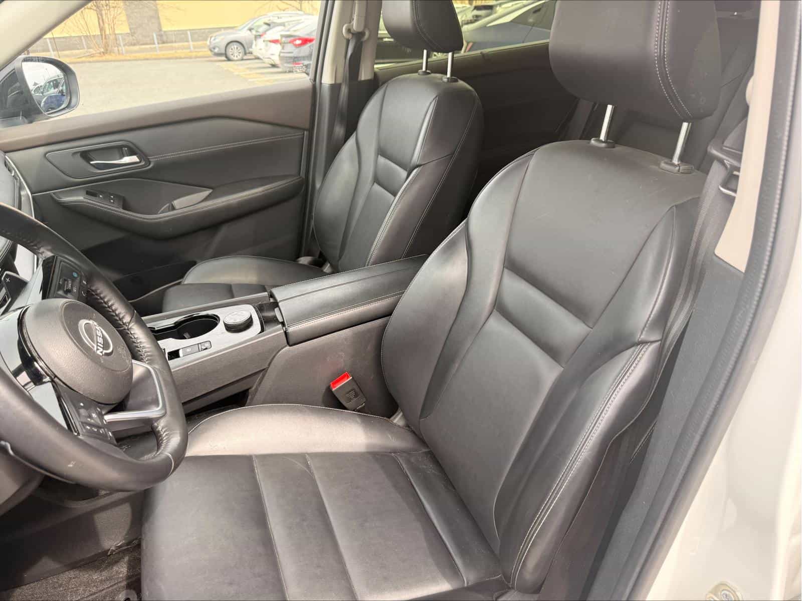 Image 8 Nissan Rogue SV Midnight 2023