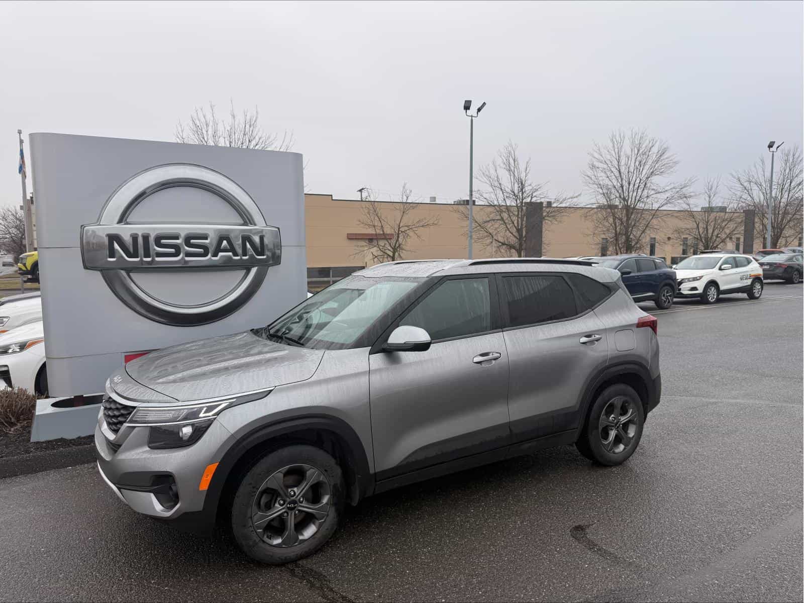 2023 Kia Seltos LX - Image 1