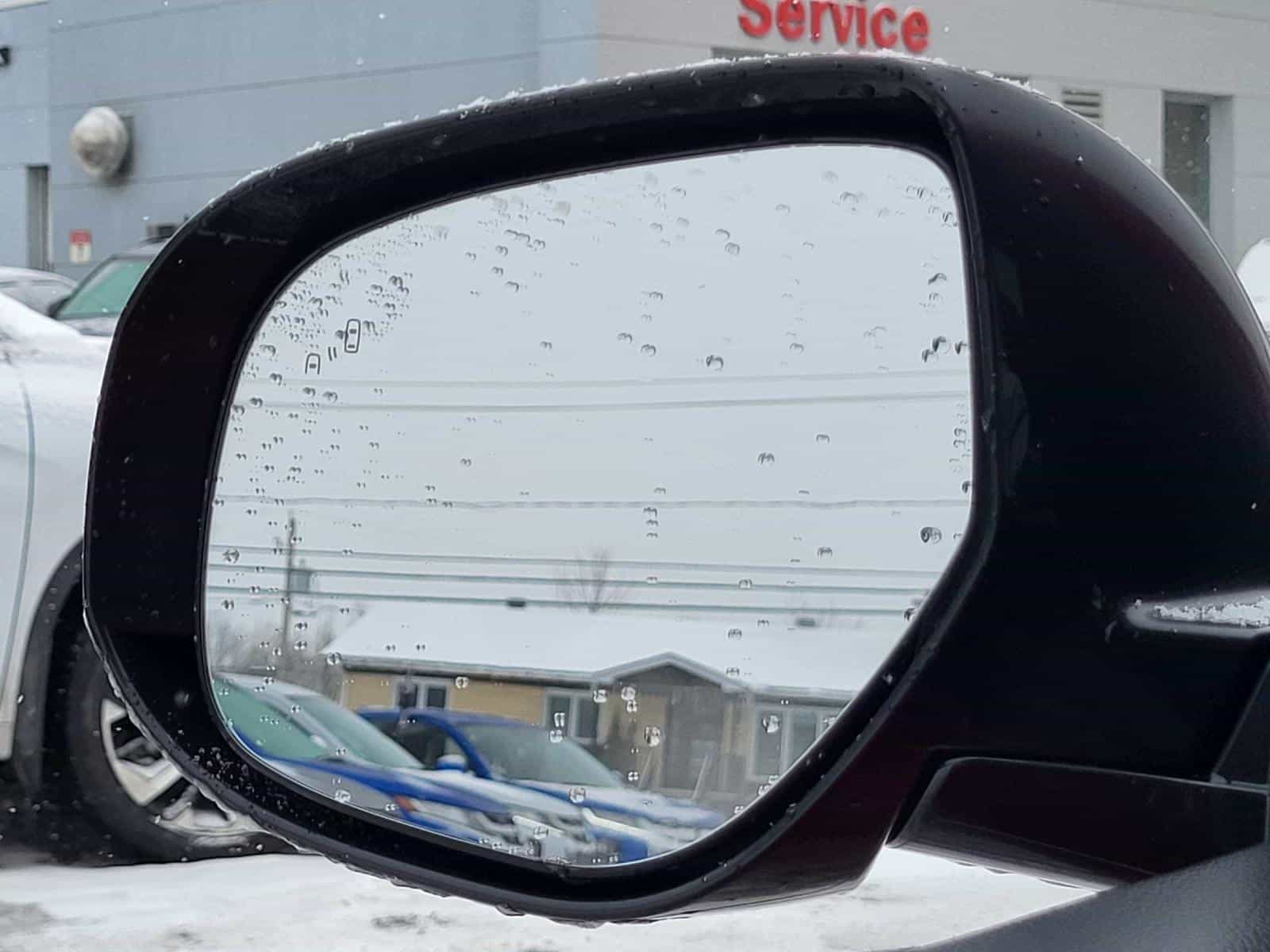 2022 Mitsubishi Outlander PHEV Black Edition - Image 12