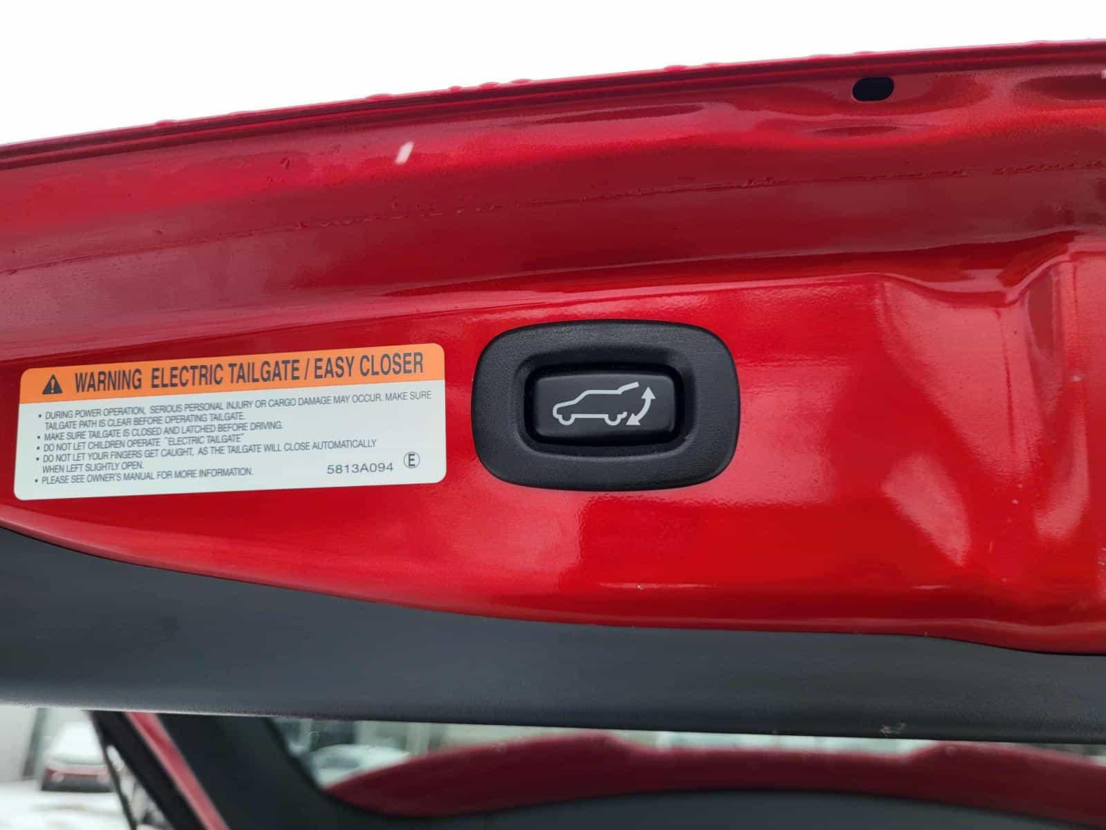 2022 Mitsubishi Outlander PHEV Black Edition - Image 17