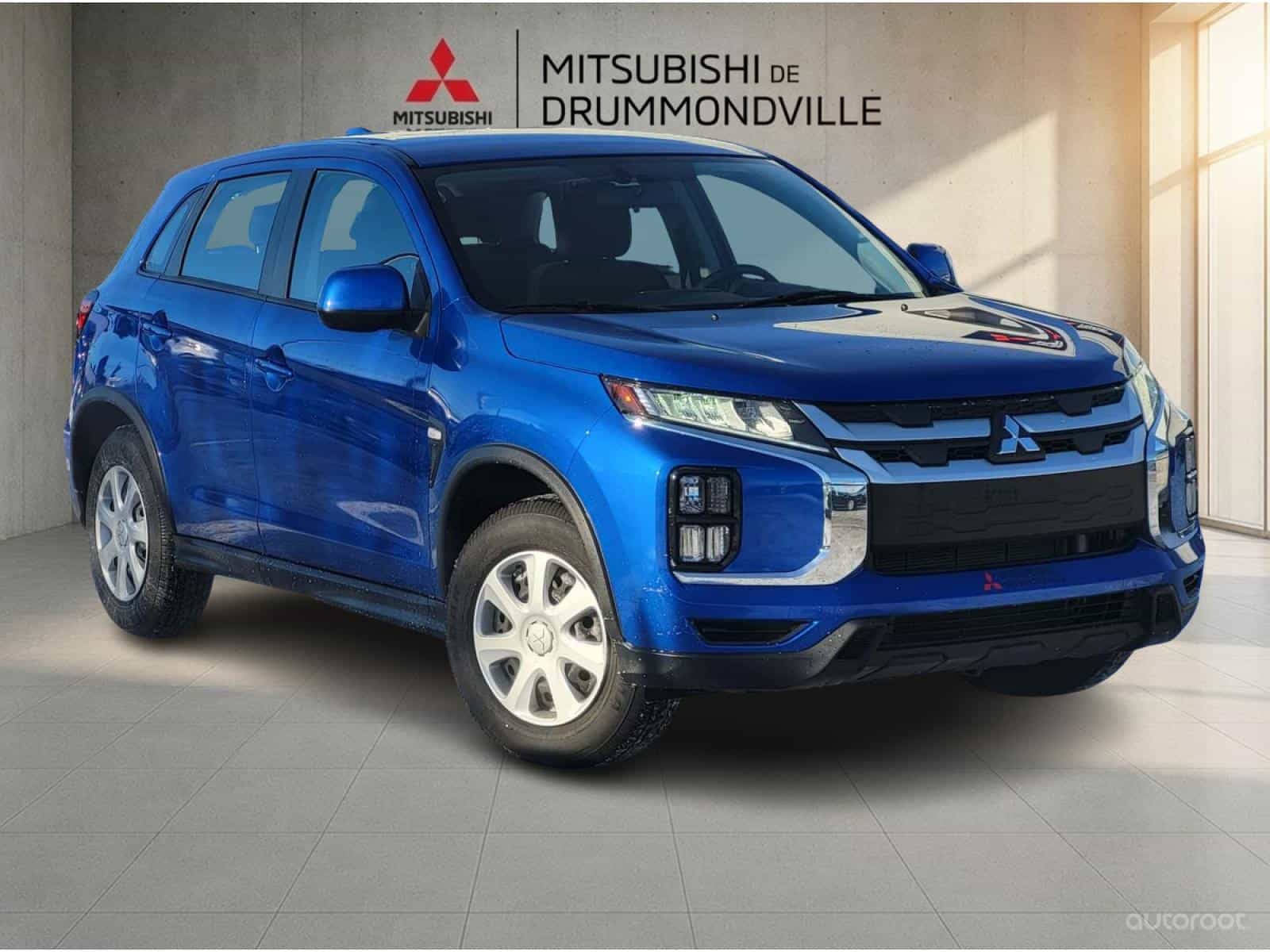 Image 1 Mitsubishi RVR ES 2024