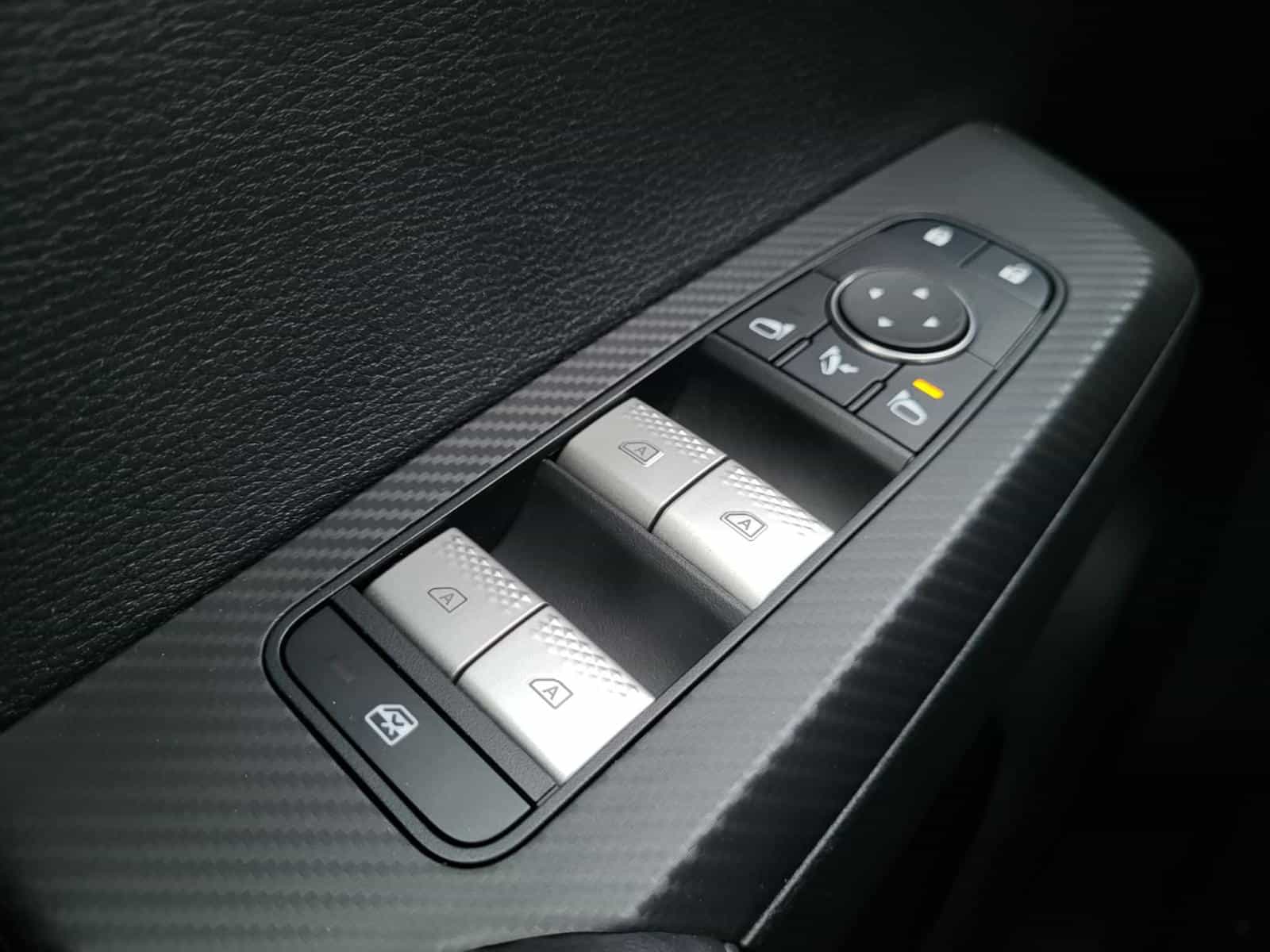 Image 16 Mitsubishi Outlander SEL 2024