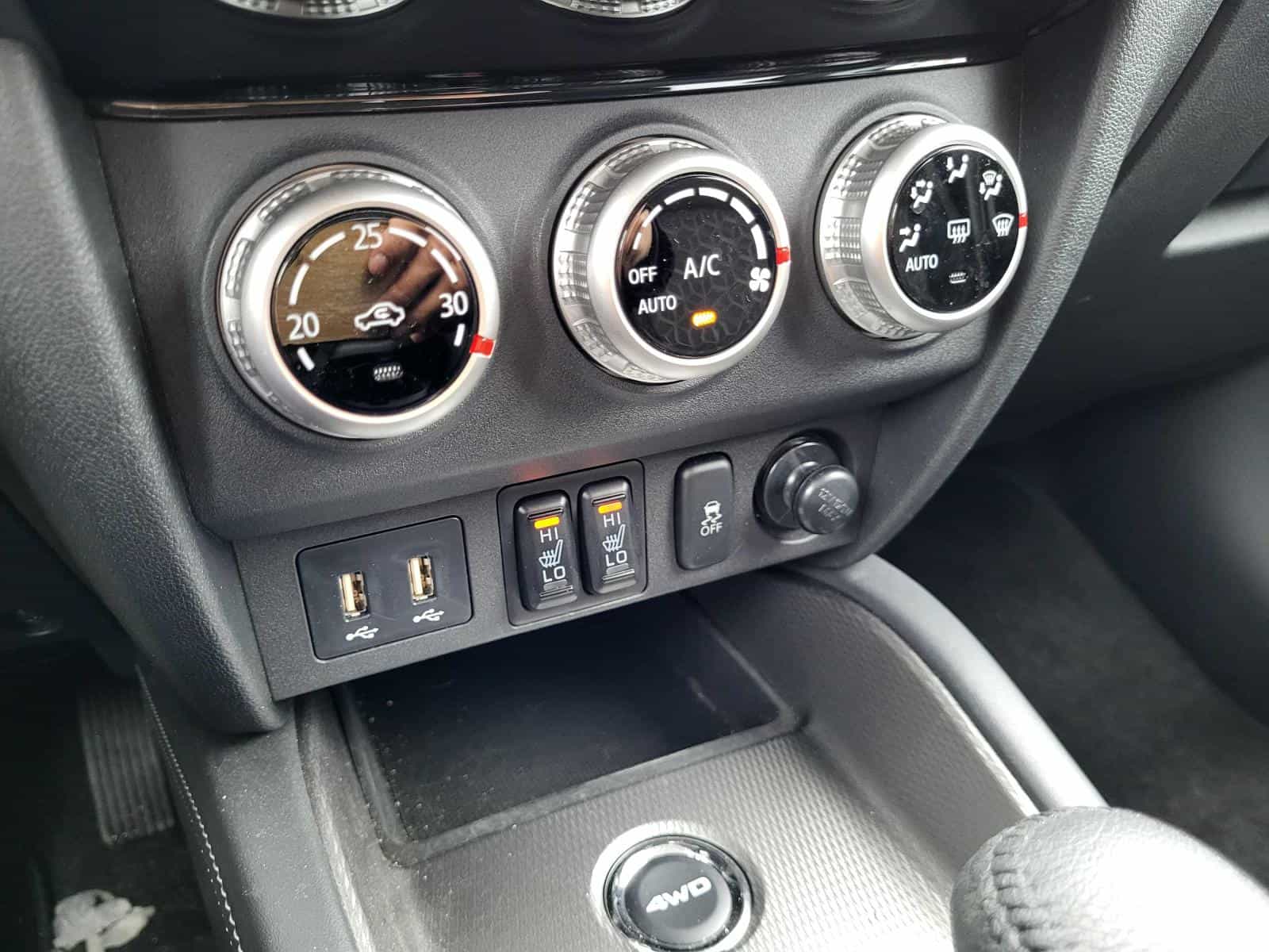 2024 Mitsubishi RVR SE - Image 11