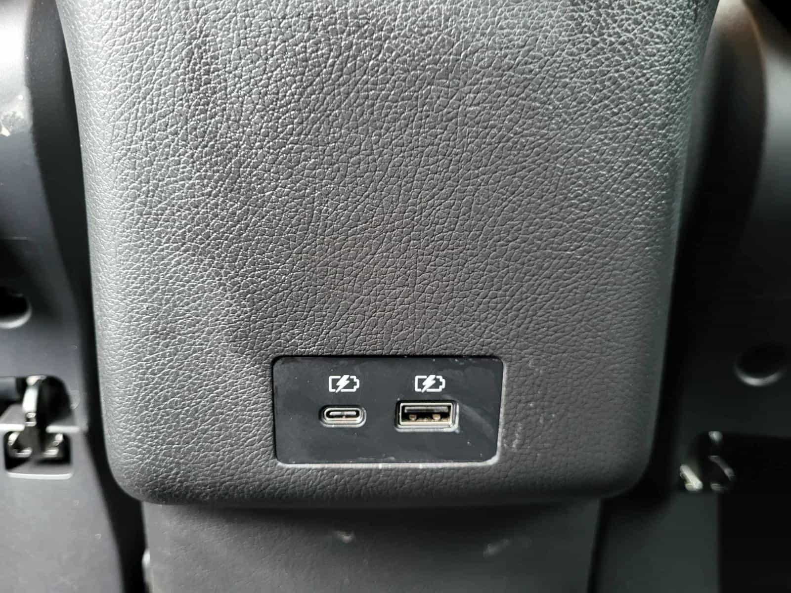 2024 Mitsubishi RVR SE - Image 16