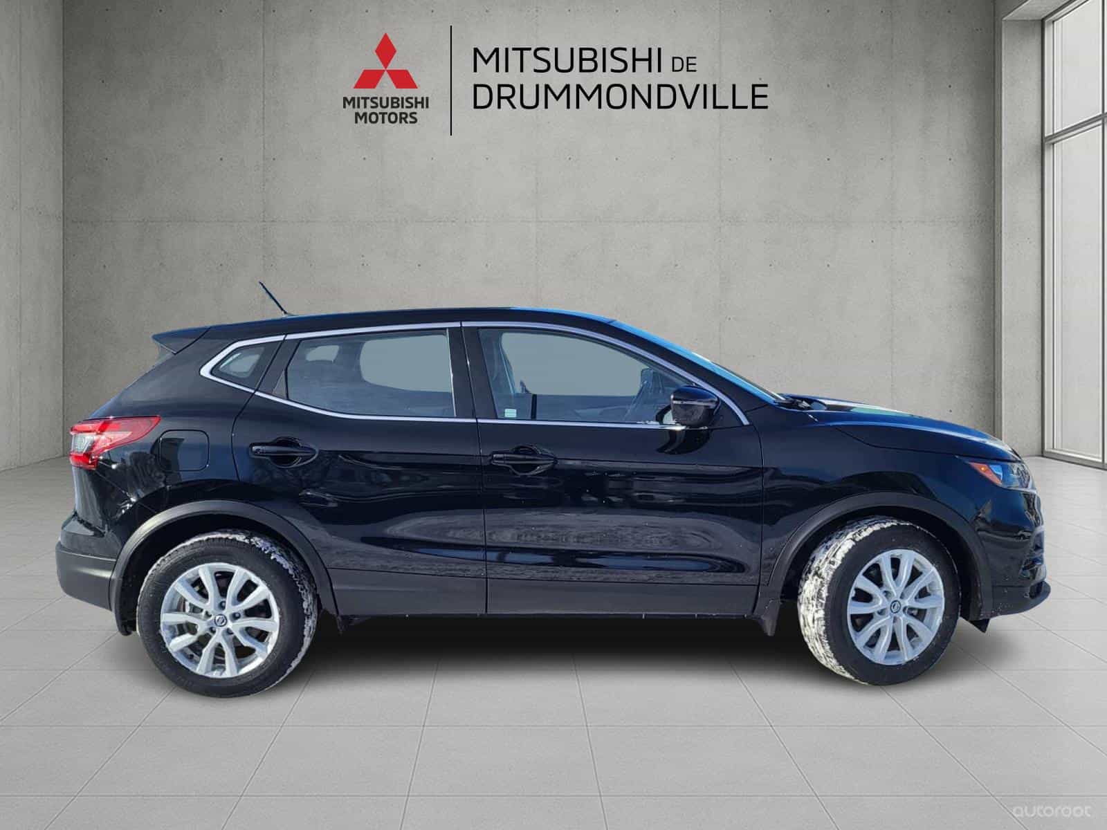 Image 2 Nissan Qashqai S 2021