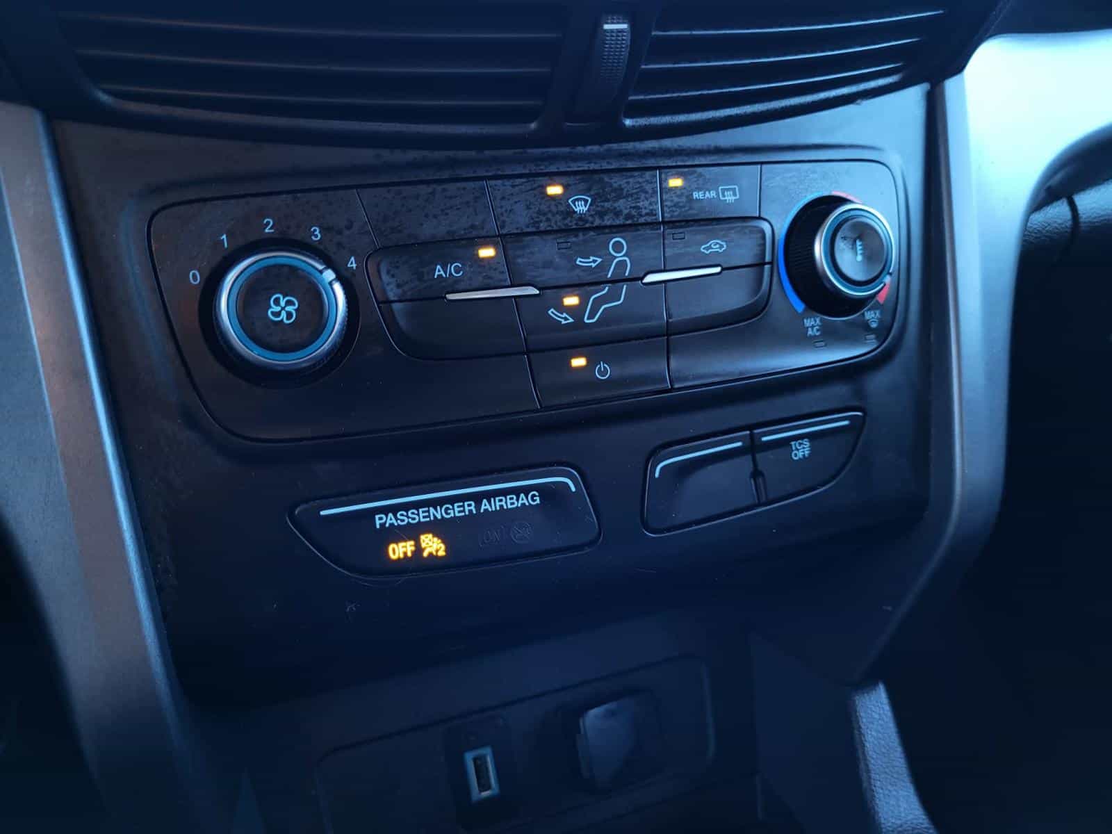 Image 14 Ford Escape S 2017