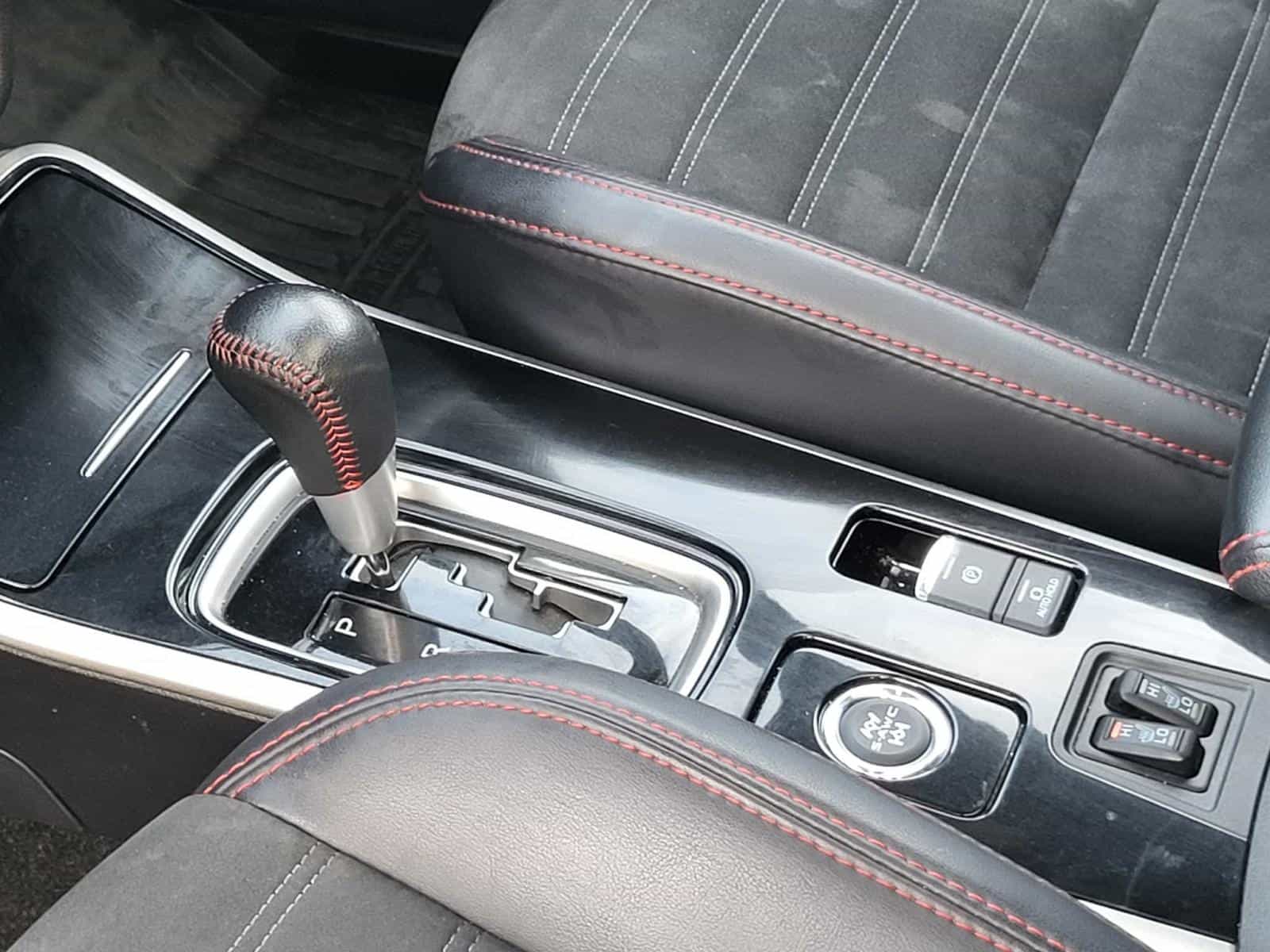 2020 Mitsubishi Outlander Limited Edition - Image 17