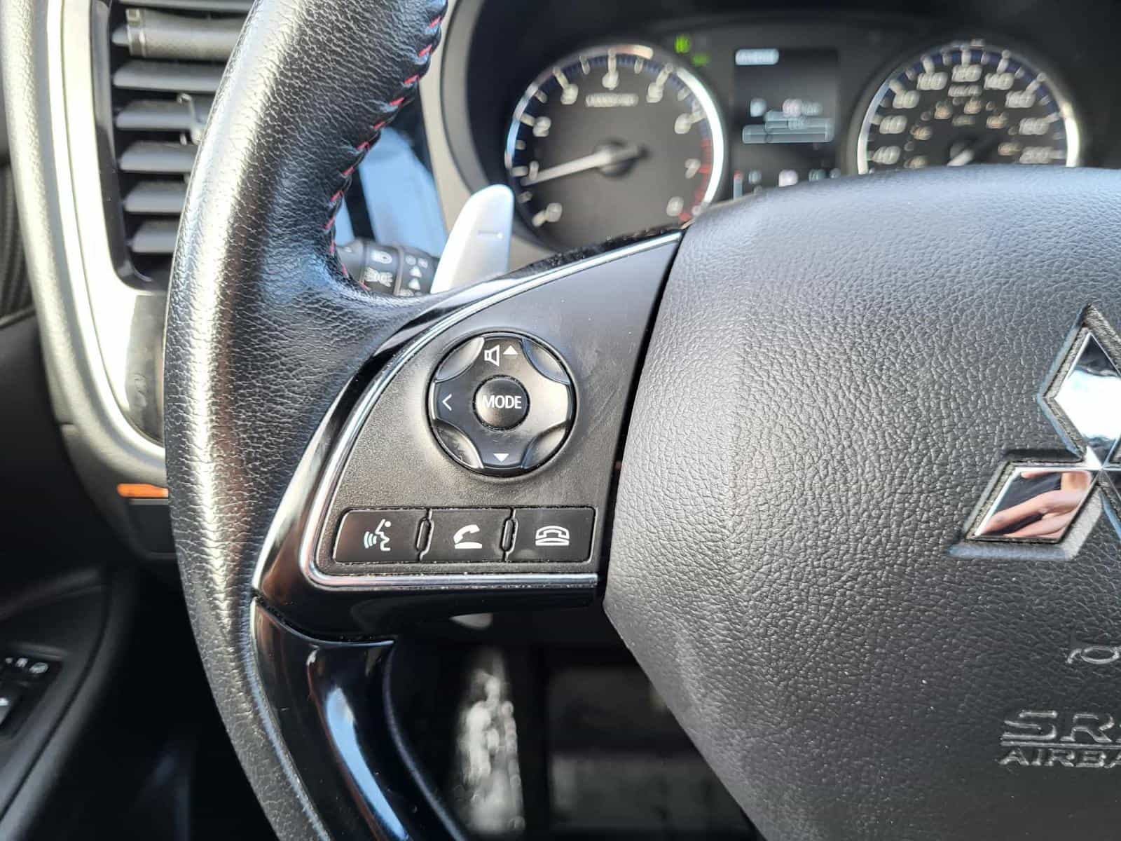 2020 Mitsubishi Outlander Limited Edition - Image 10