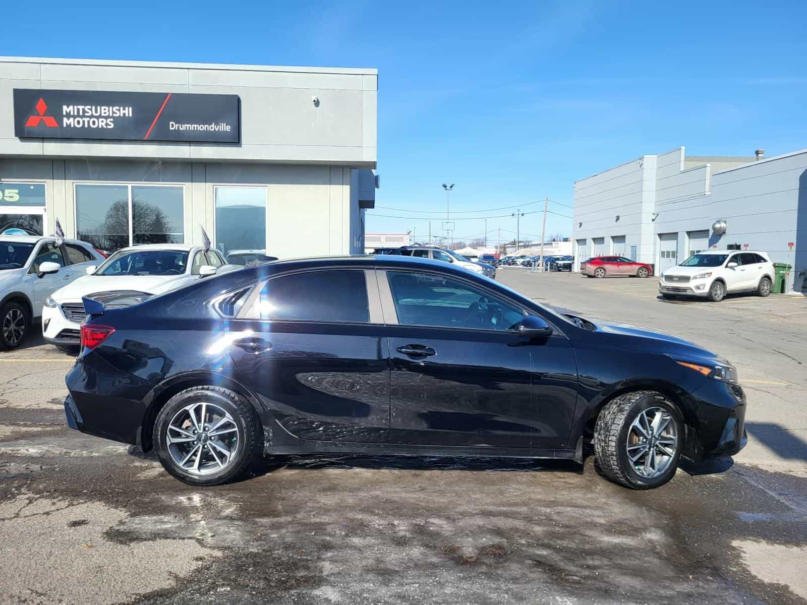 2023 Kia Forte EX - Image 2