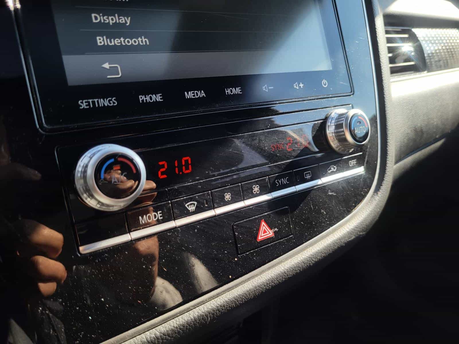 2022 Mitsubishi Outlander Black Edition - Image 15