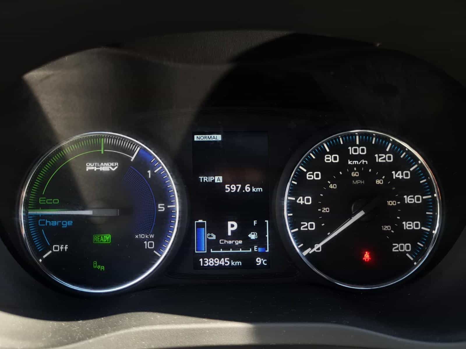 2022 Mitsubishi Outlander Black Edition - Image 10