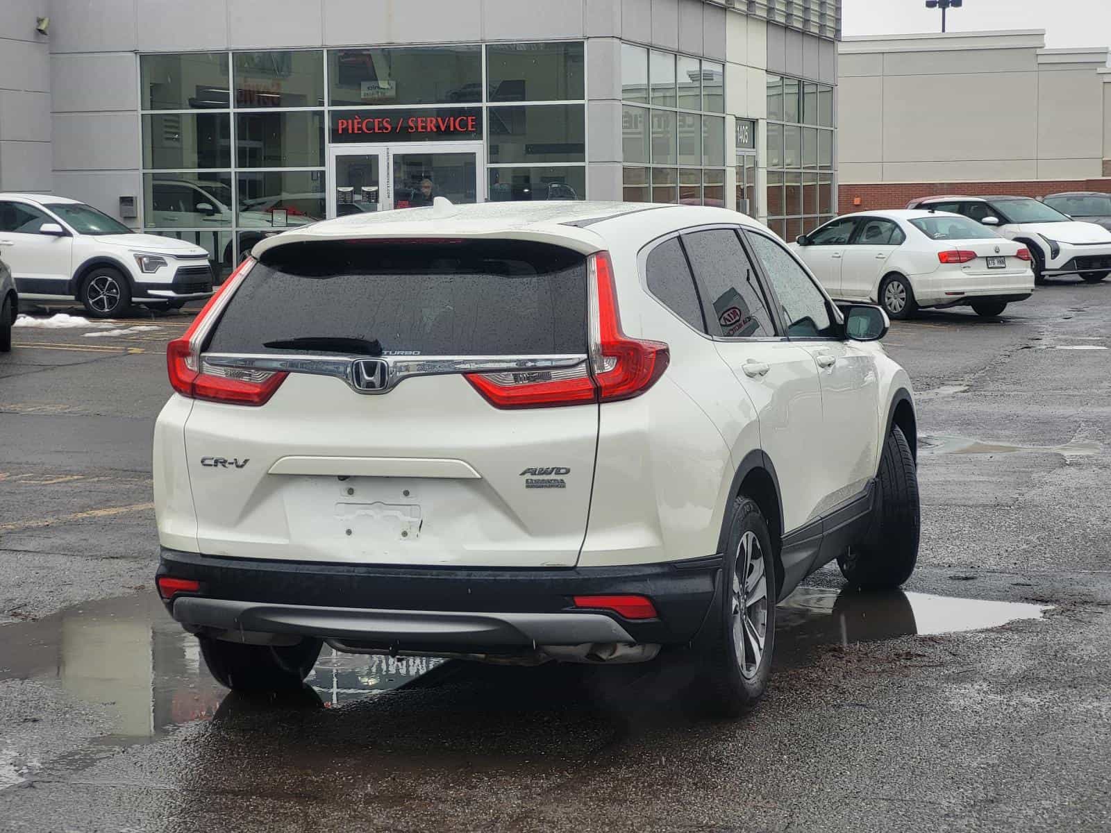 2018 Honda CR-V LX - Image 3