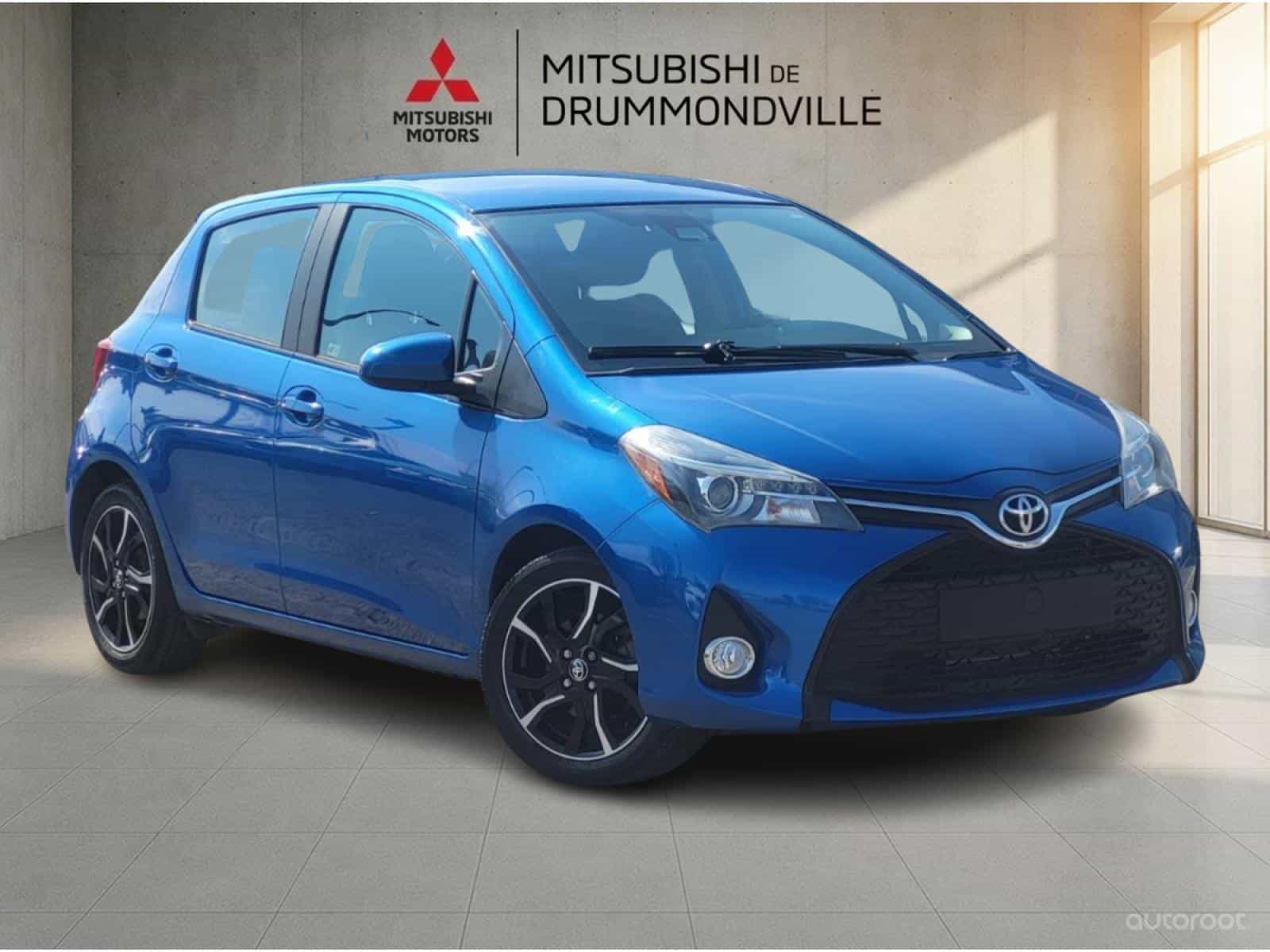 2017 Toyota Yaris SE - Image 1