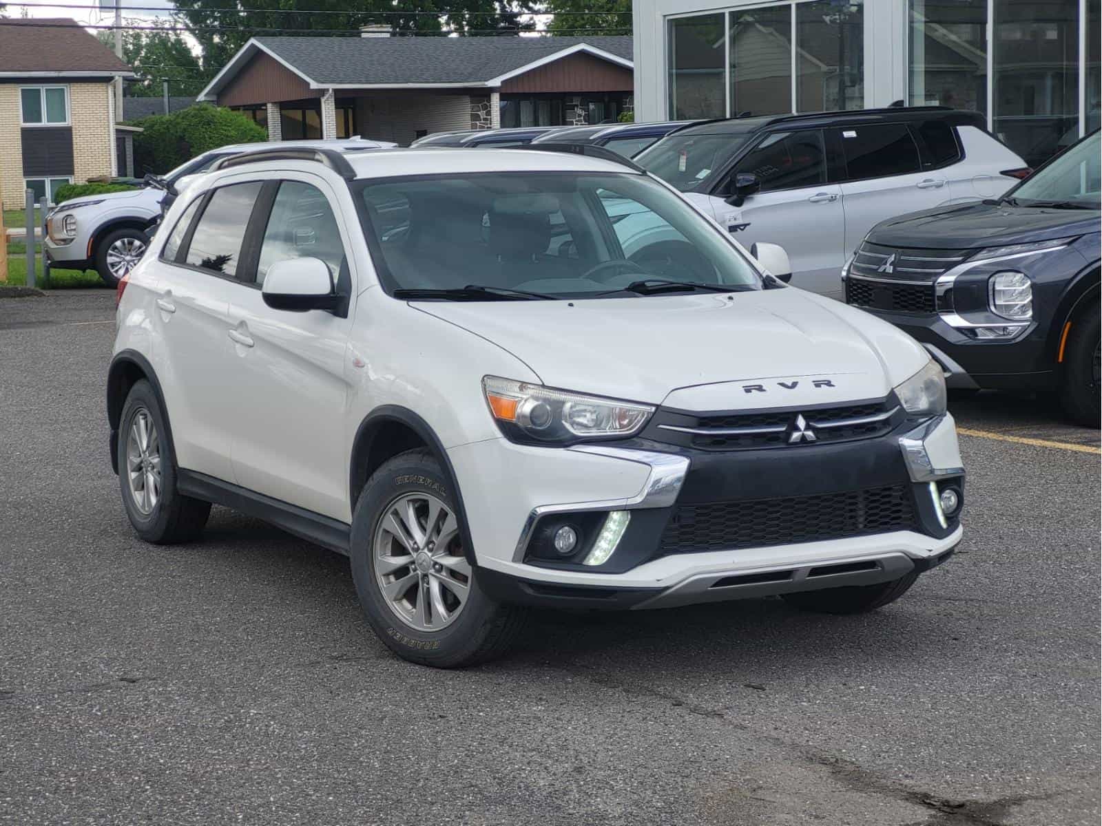 2018 Mitsubishi RVR SE - Image 1