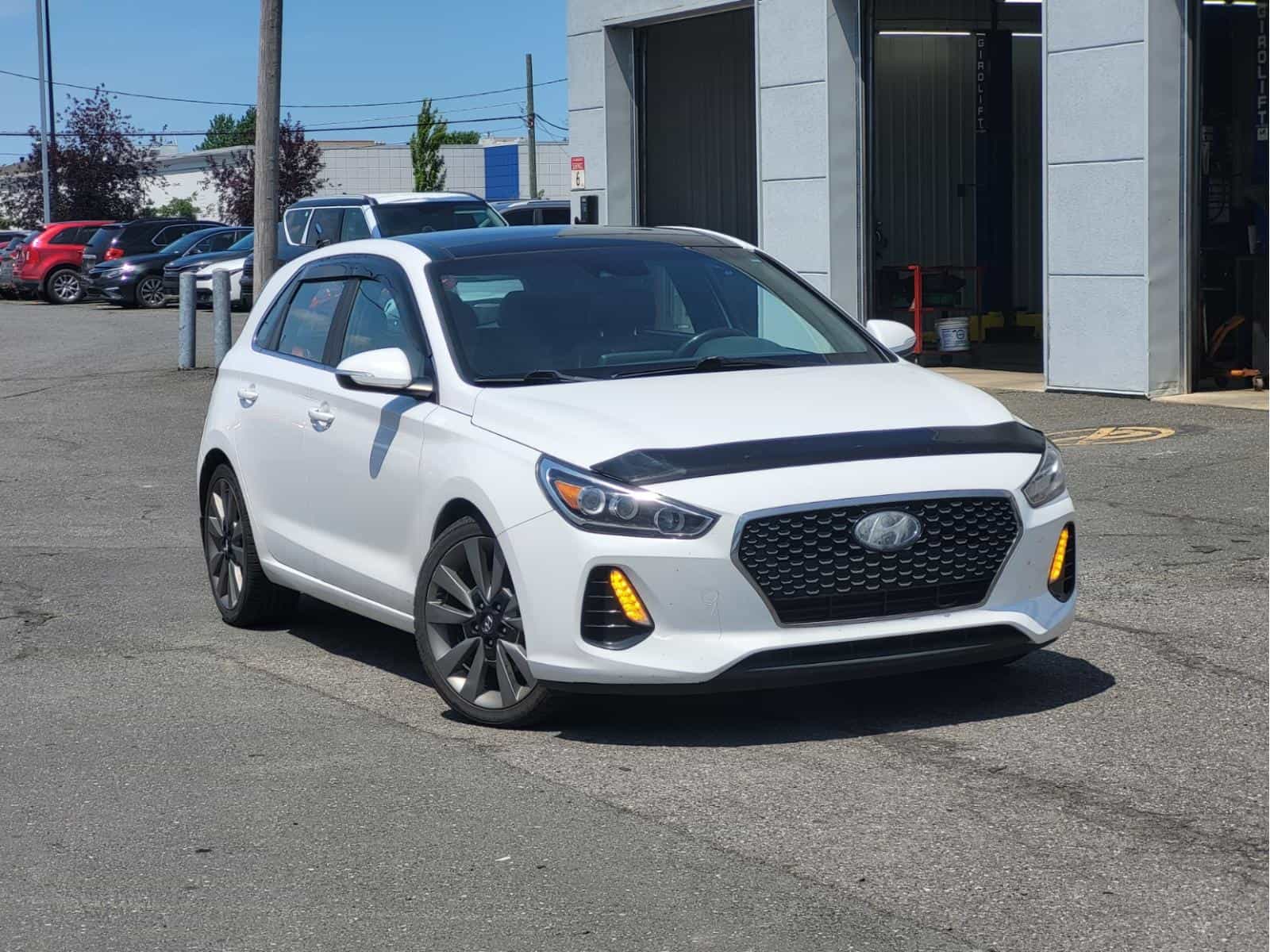 2018 Hyundai Elantra GT Sport Ultimate - Image 1