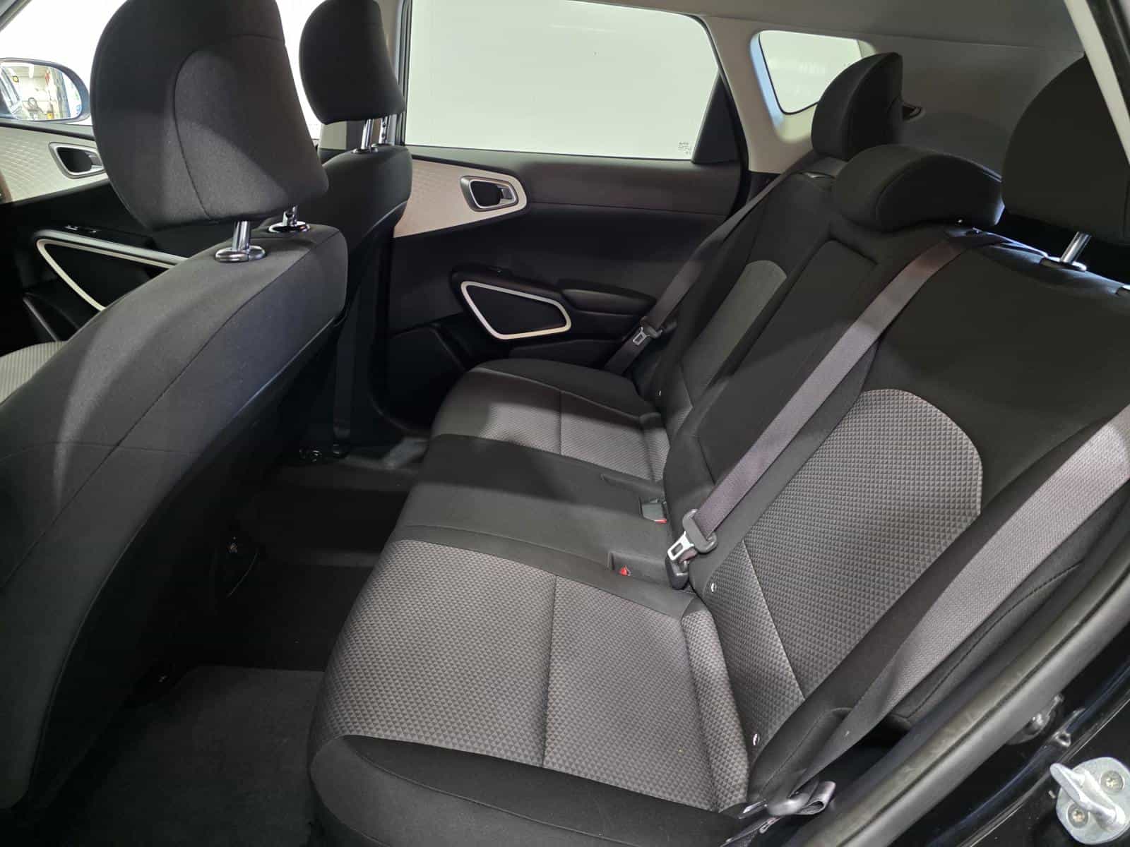 2020 Kia Soul EV Premium - Image 20