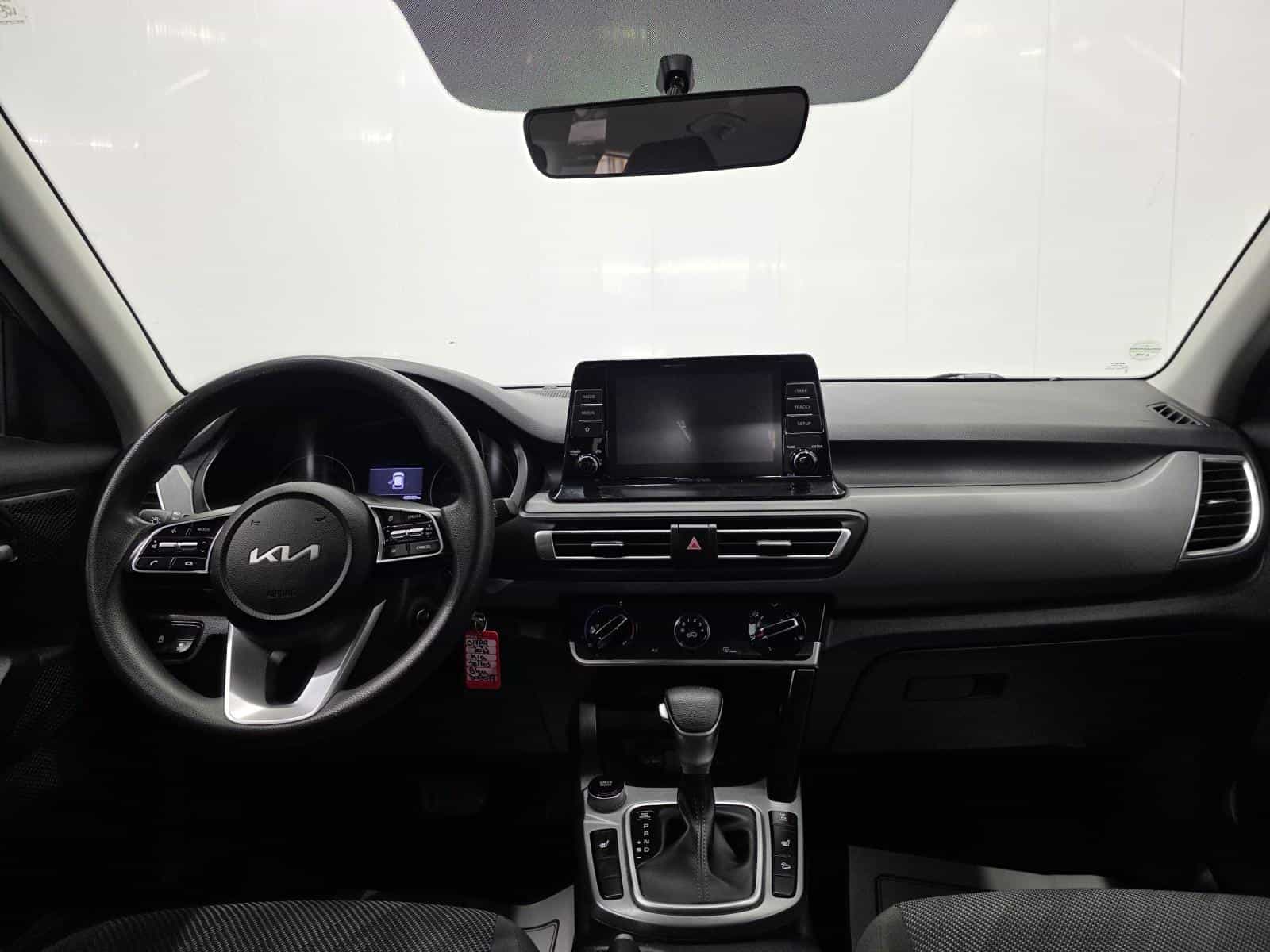 2022 Kia Seltos LX - Image 9