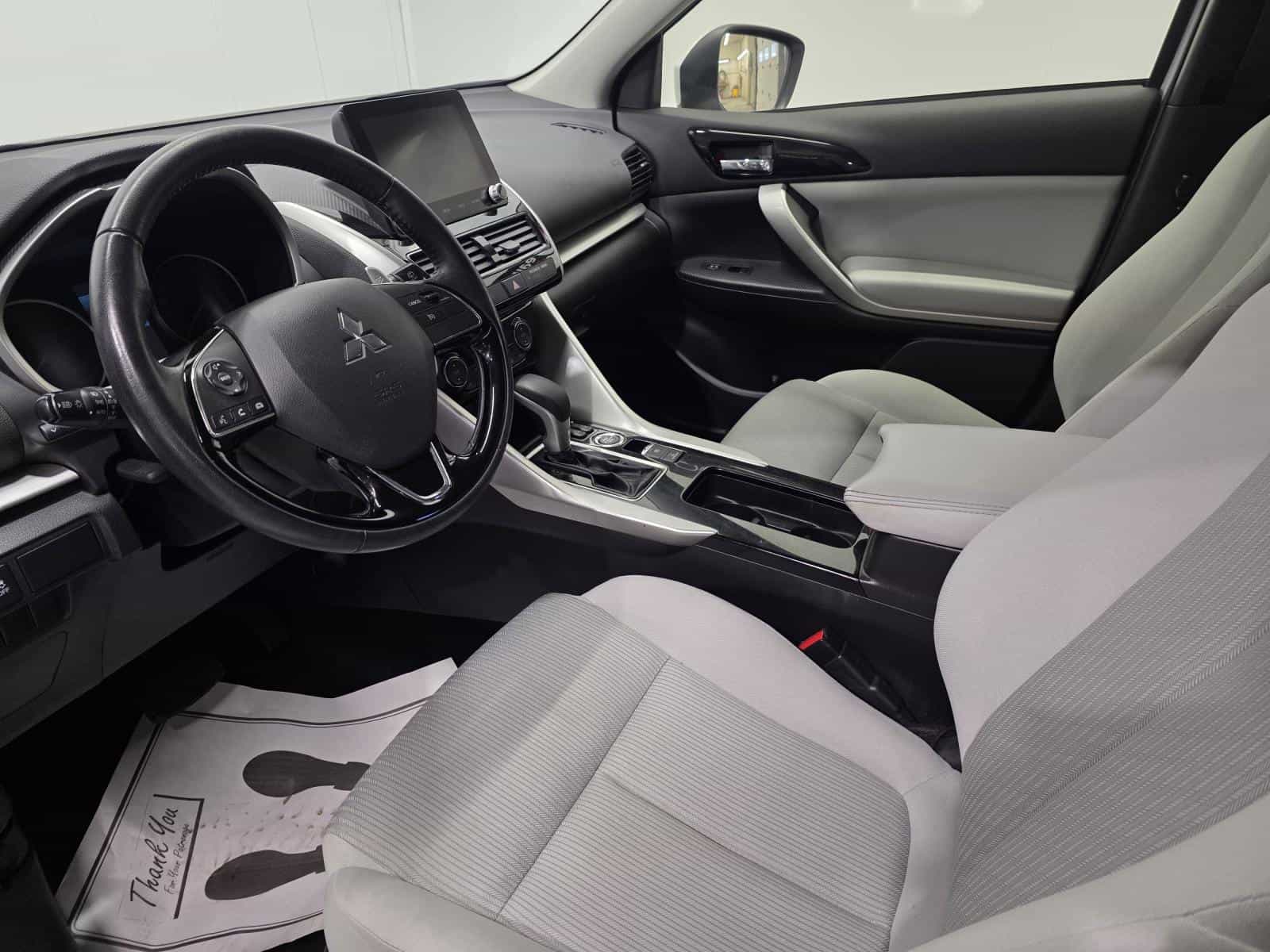 2023 Mitsubishi Eclipse Cross SE - Image 16