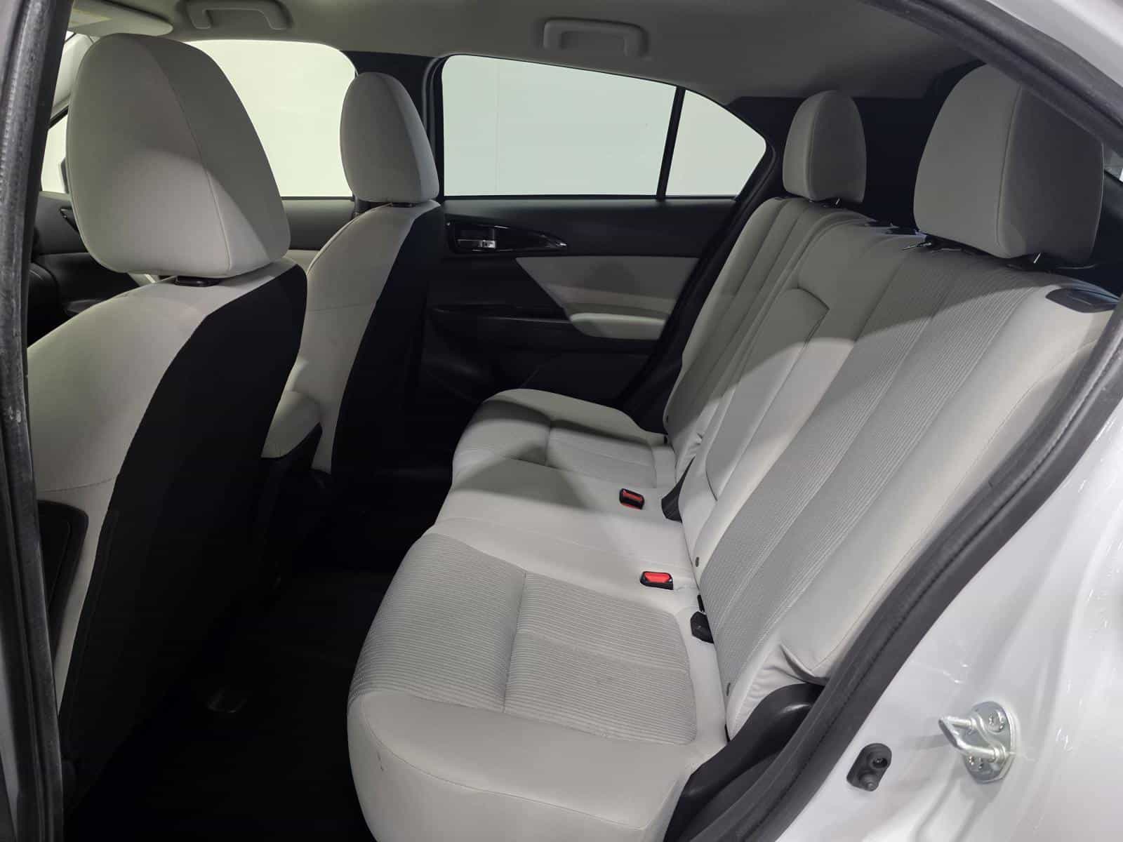 2023 Mitsubishi Eclipse Cross SE - Image 23