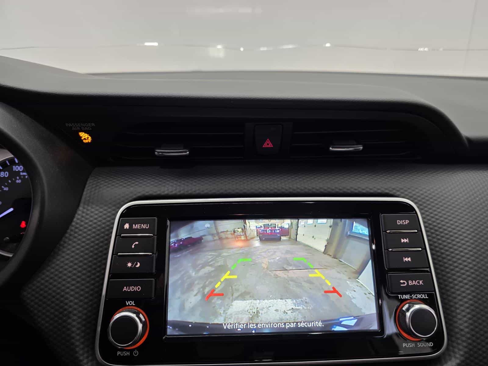 Image 14 Nissan Kicks S 2022