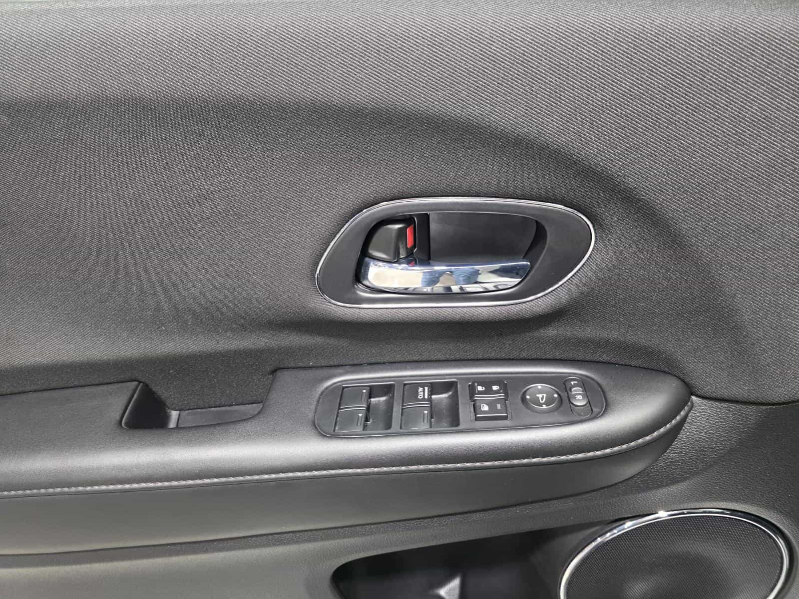 2021 Honda HR-V Sport - Image 21