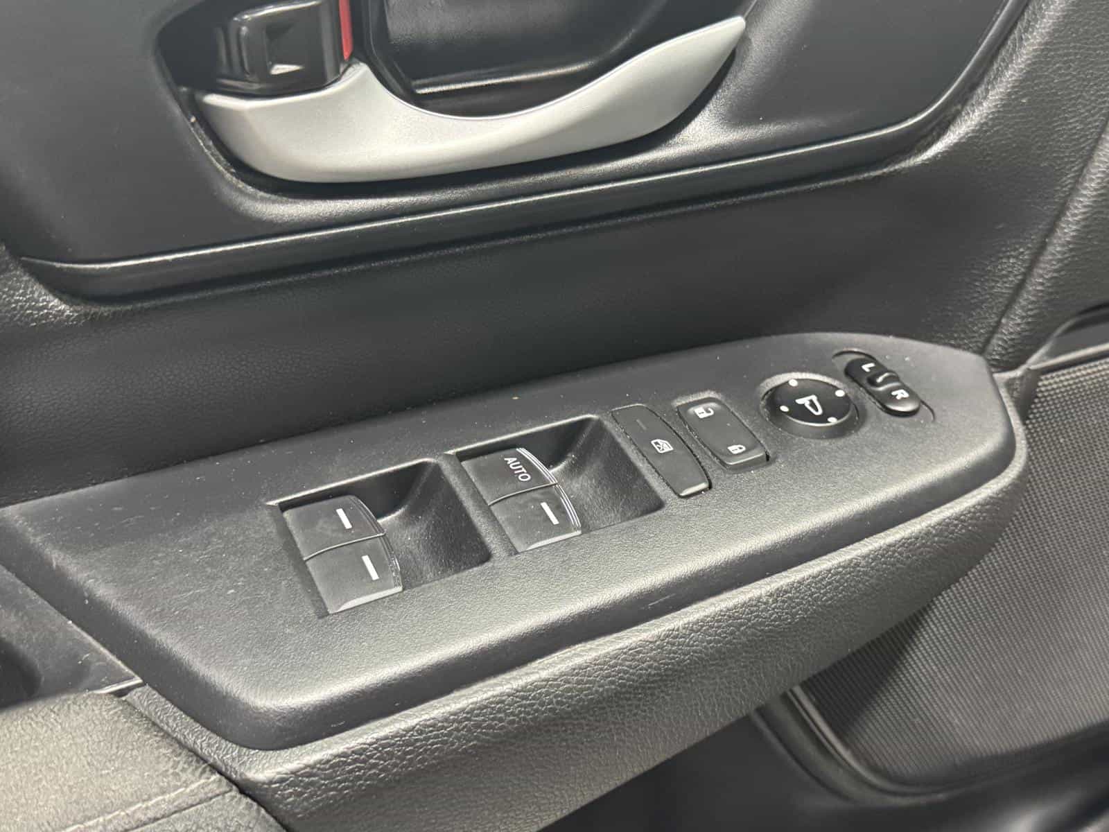 Image 8 Honda CR-V LX 2021