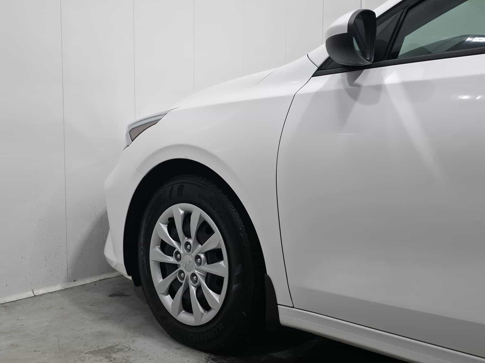 2022 Kia Forte LX - Image 5