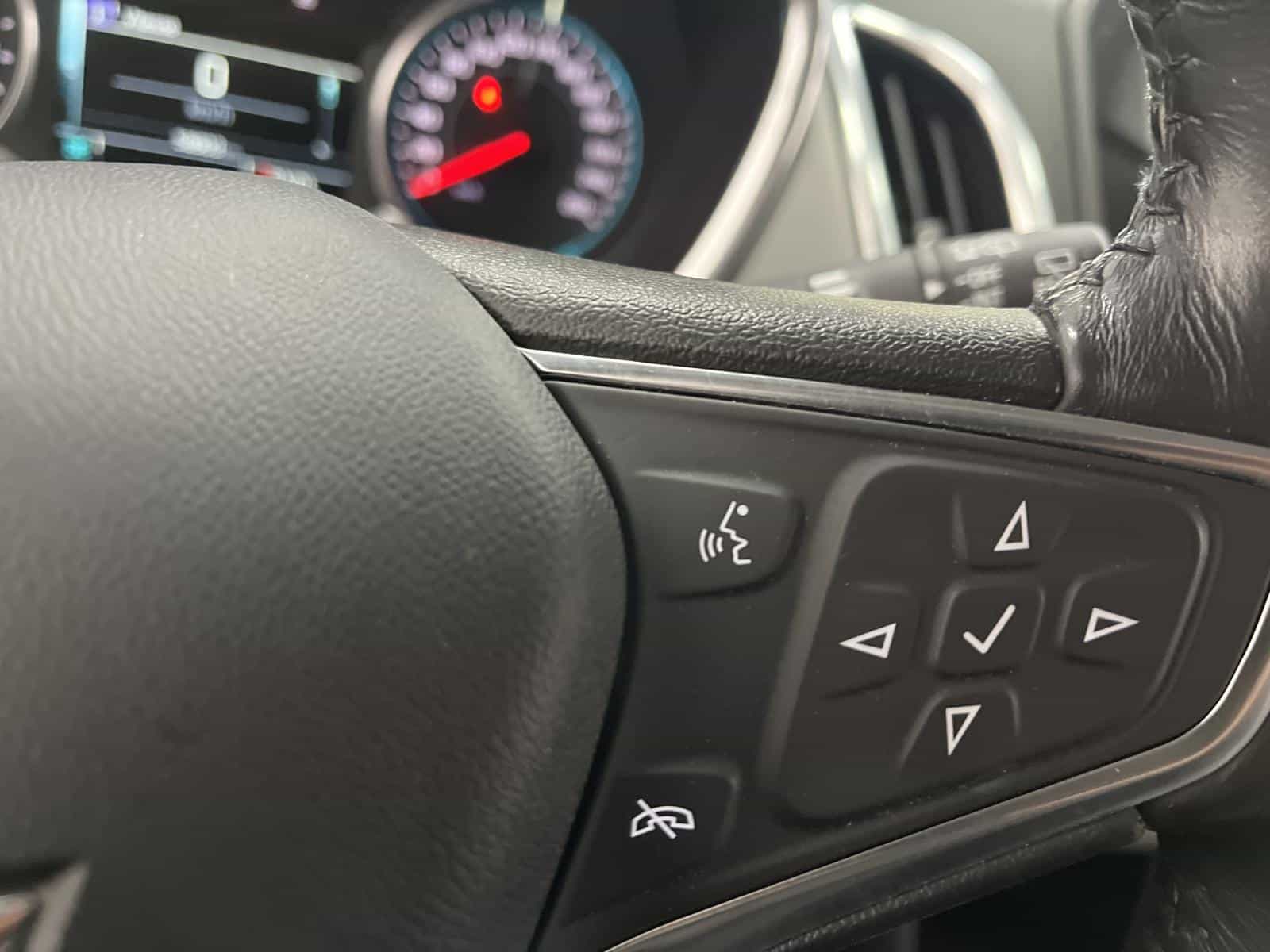 2018 Chevrolet Equinox LT - Image 16