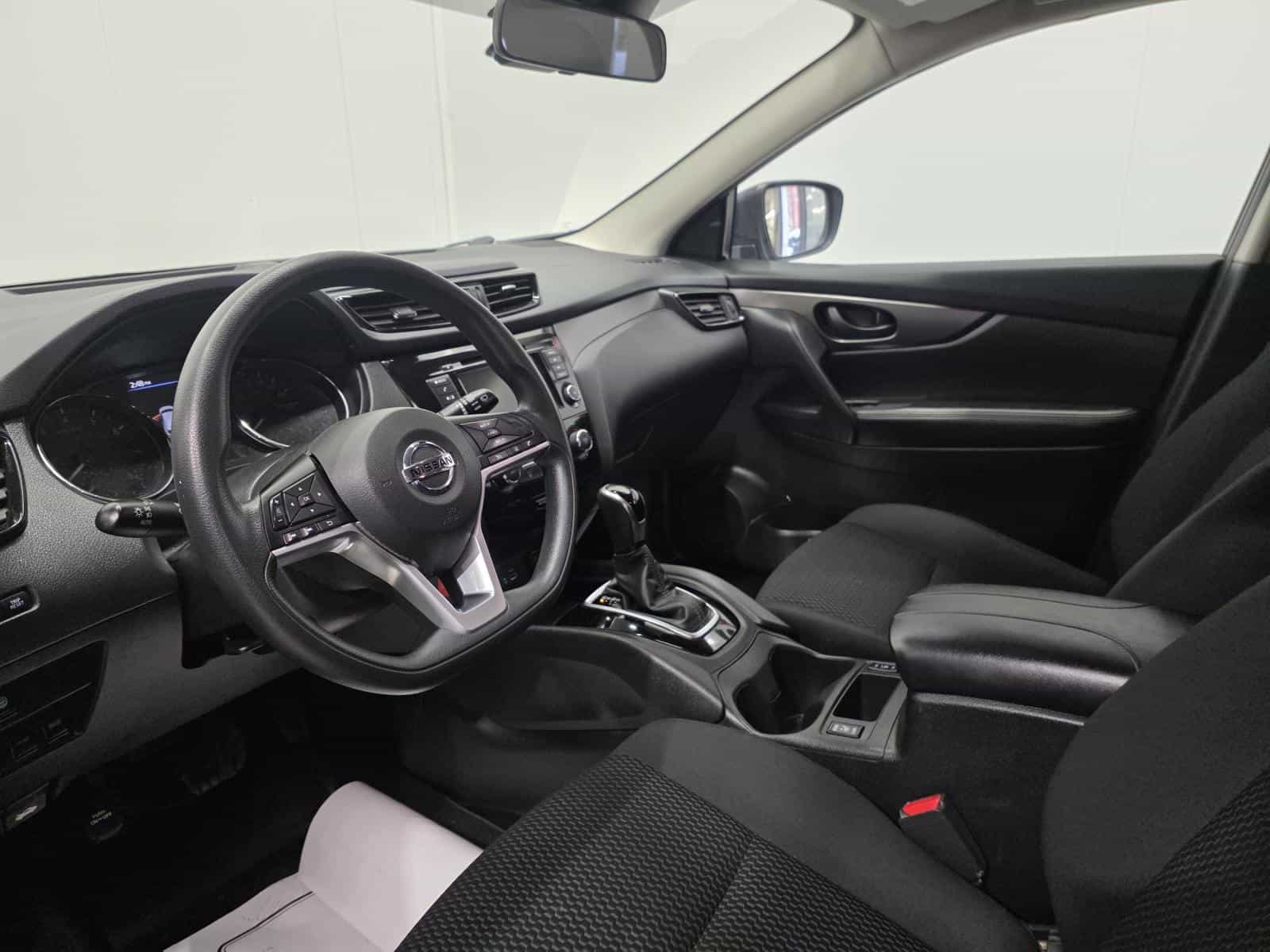 Image 9 Nissan Qashqai S 2020