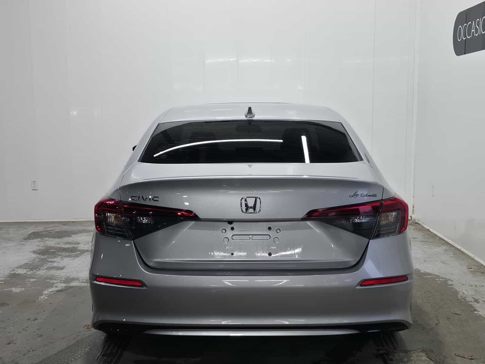 2022 Honda Civic EX - Image 9
