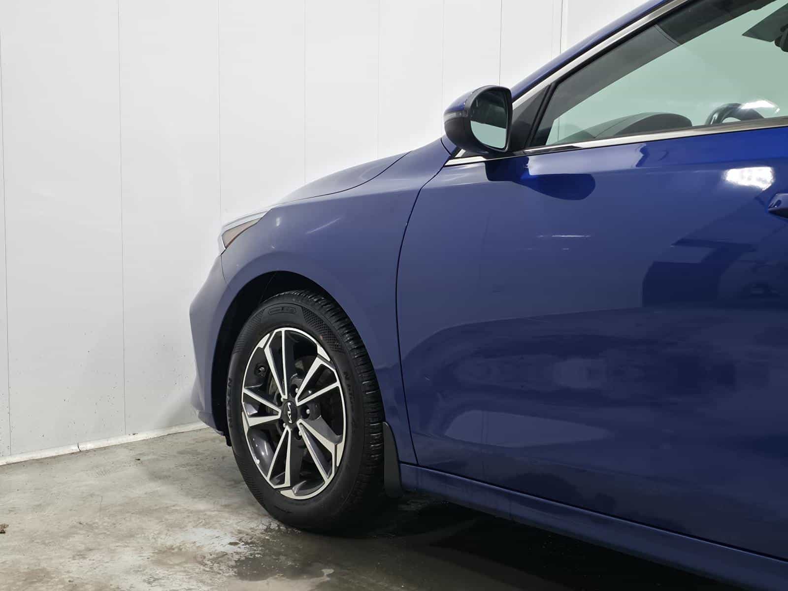 2023 Kia Forte EX - Image 6