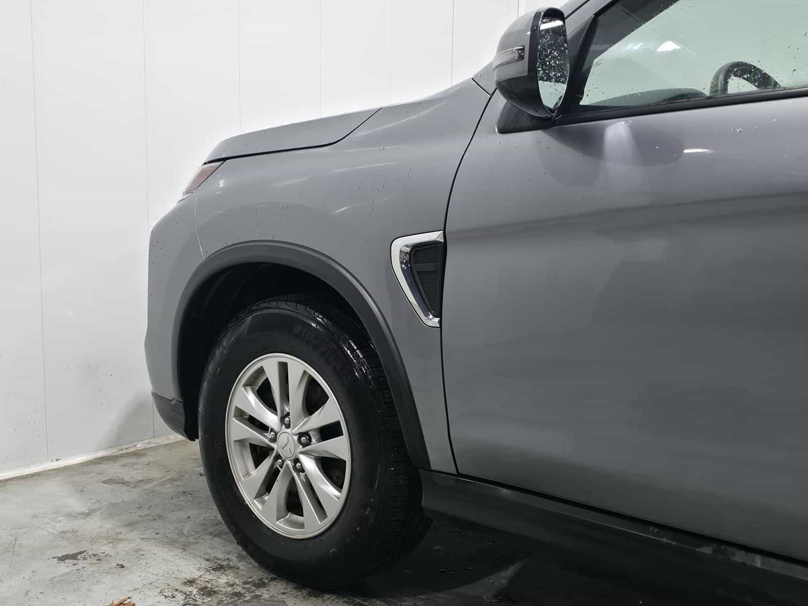 2023 Mitsubishi RVR SE - Image 7