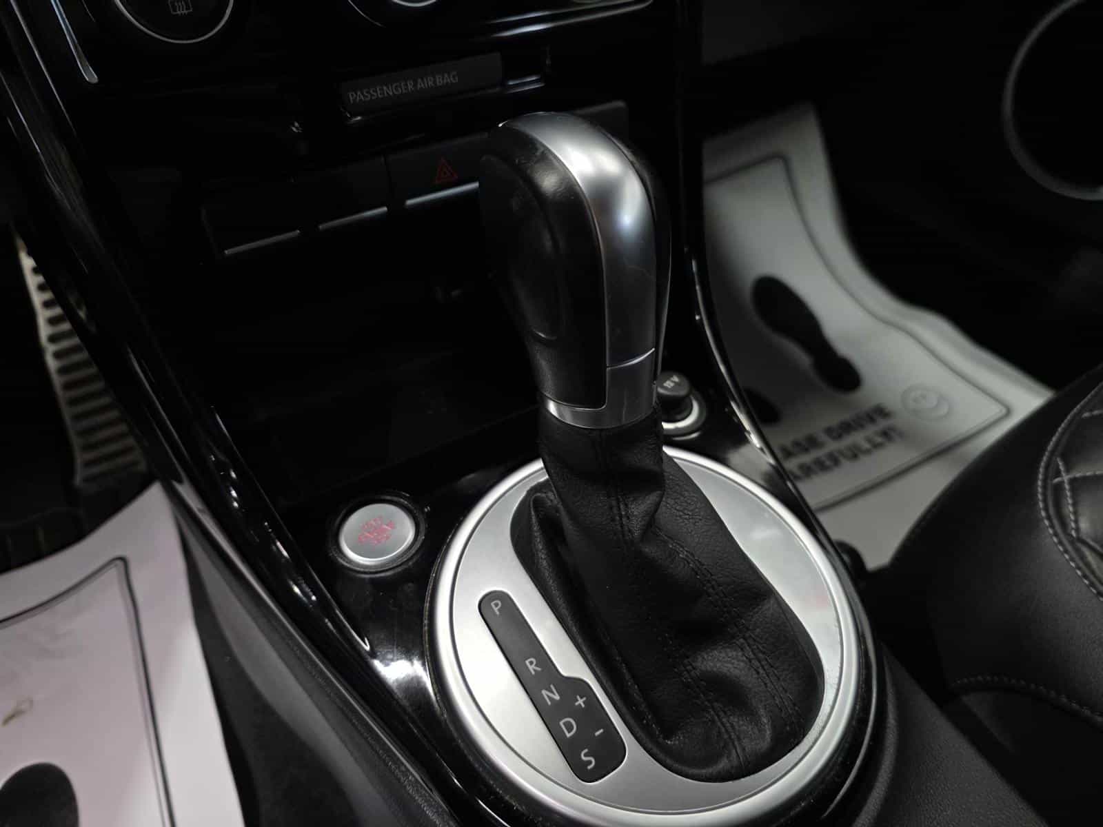 2019 Volkswagen Beetle Wolfsburg Ed - Image 15