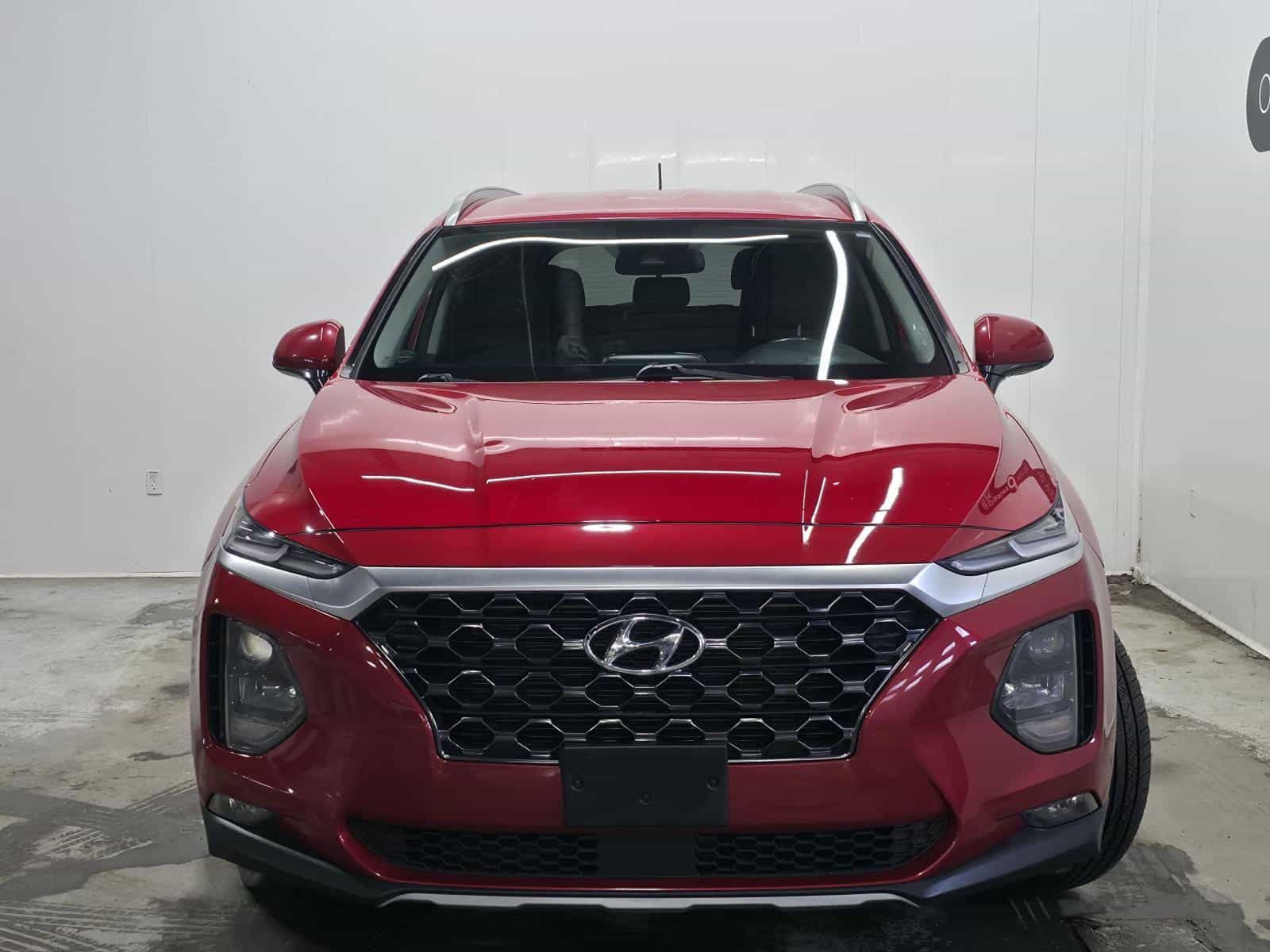 2020 Hyundai Santa Fe Essential - Image 3