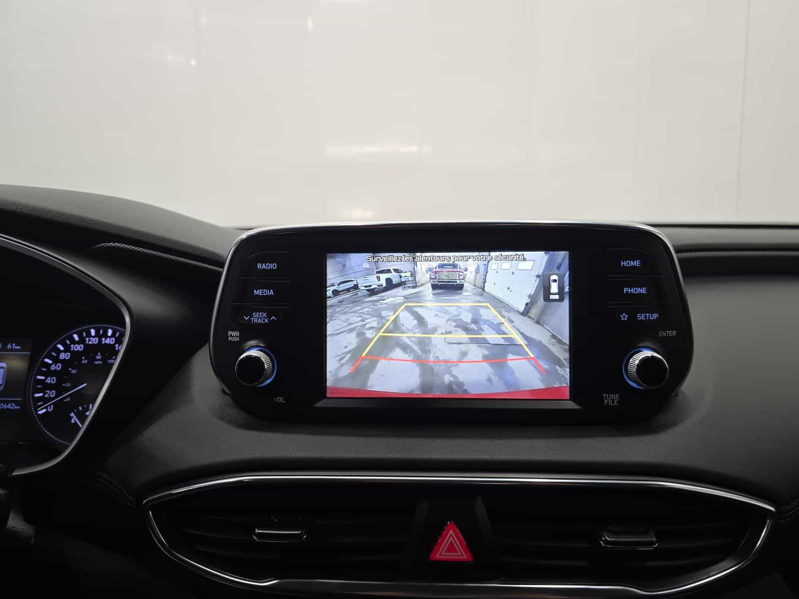 2020 Hyundai Santa Fe Essential - Image 13